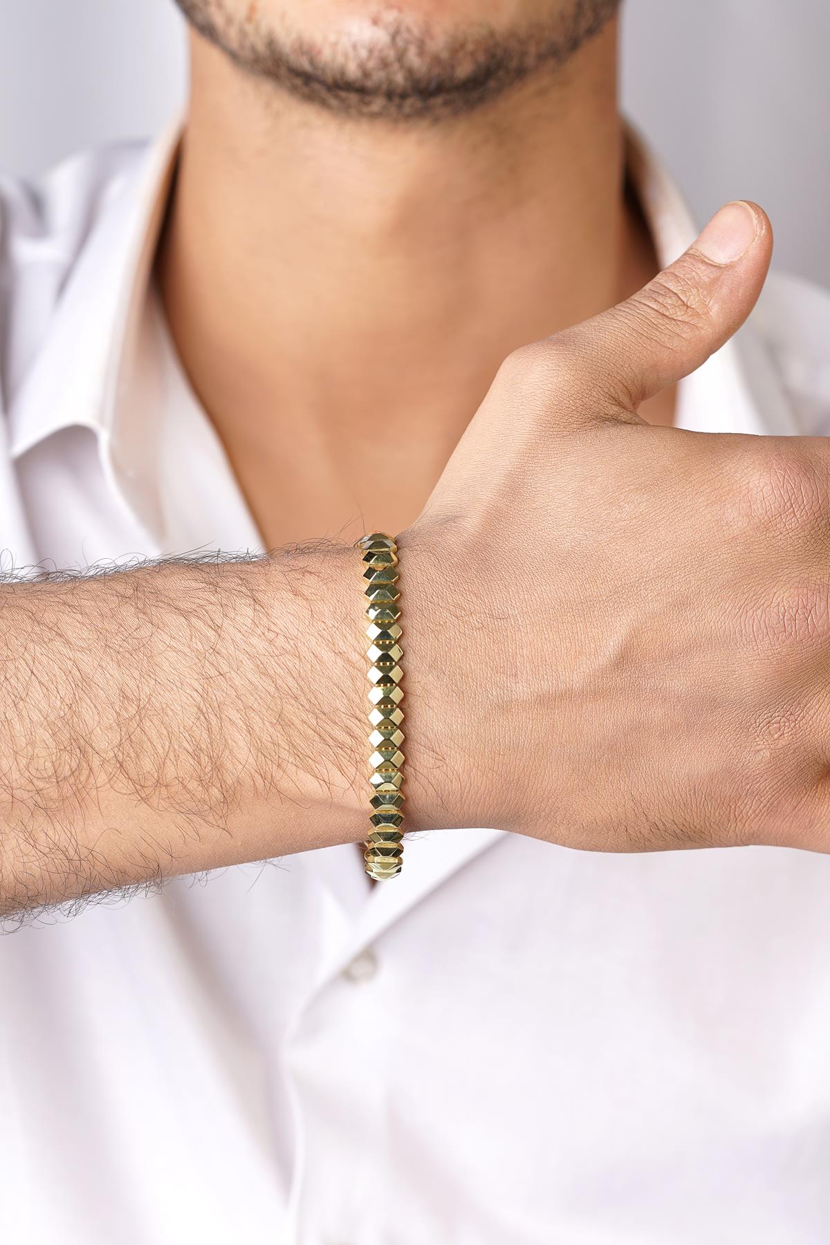 14K Gold Modern Pyramid Bracelet