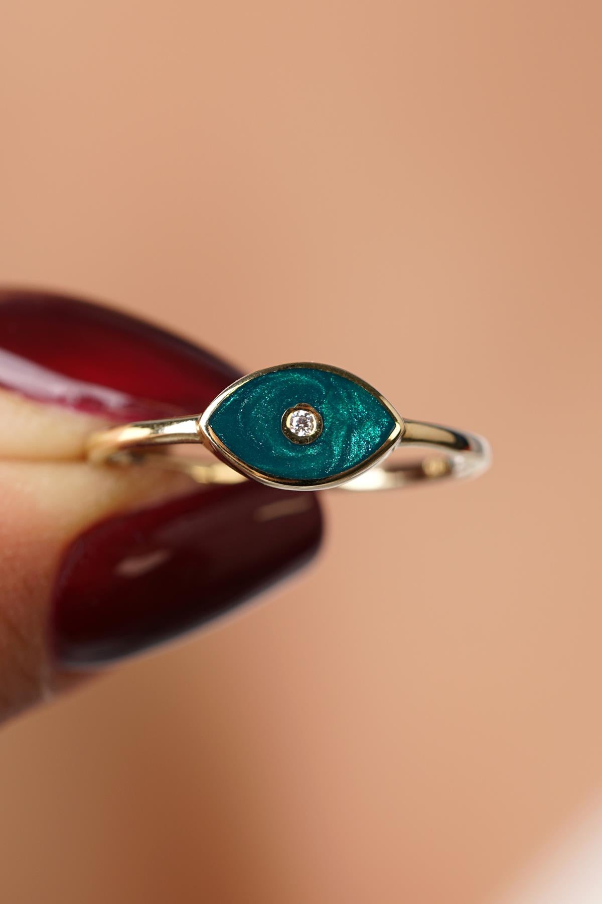 14K Gold Mother of Pearl Statement Ring