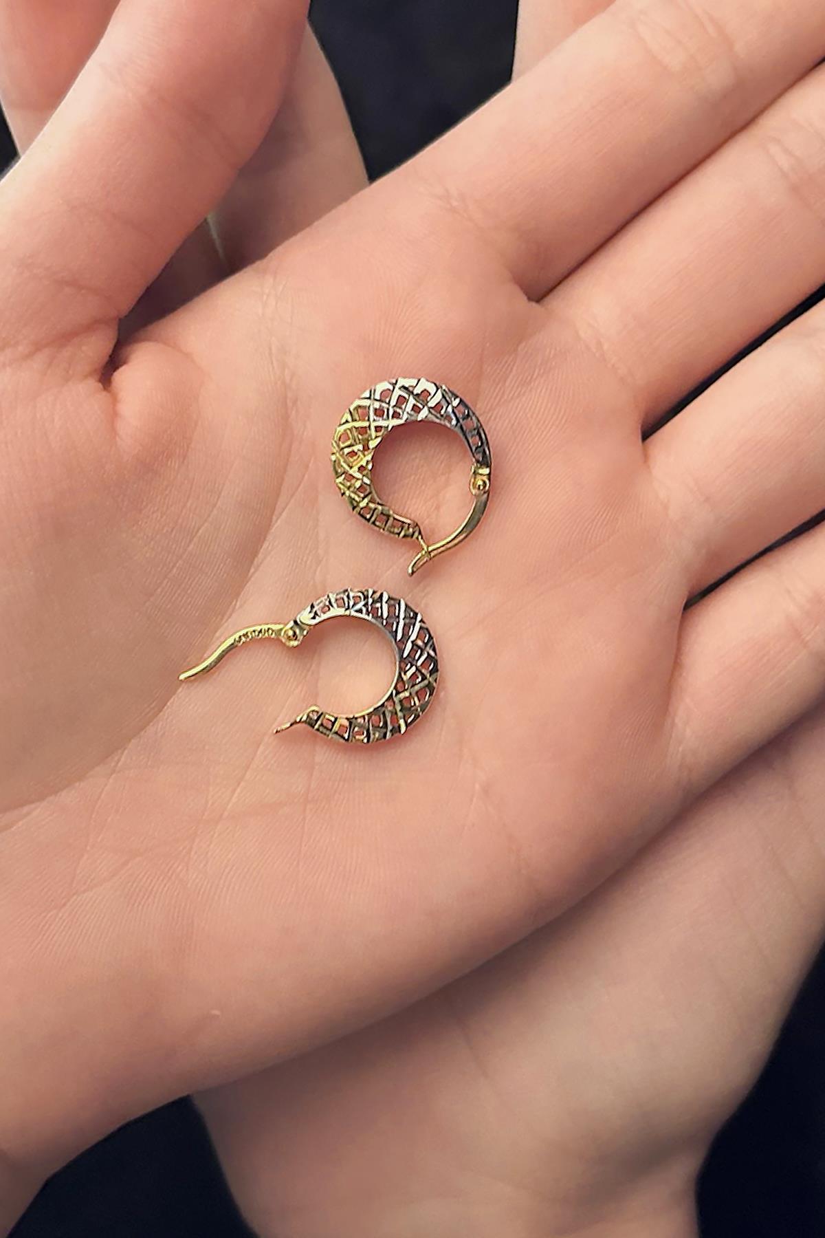 14K Gold Nattiyan Hoop Earrings 2