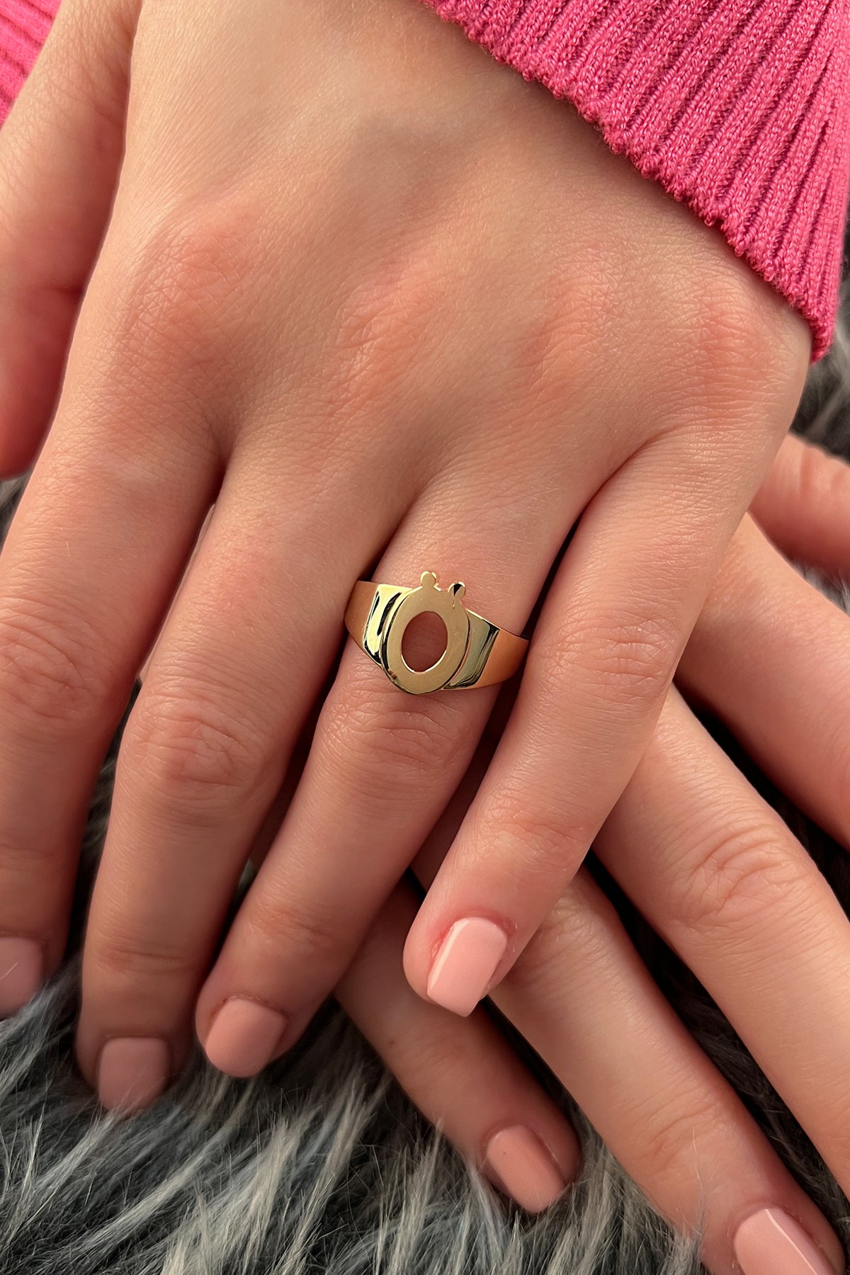 14k Gold Ö Initial Ring