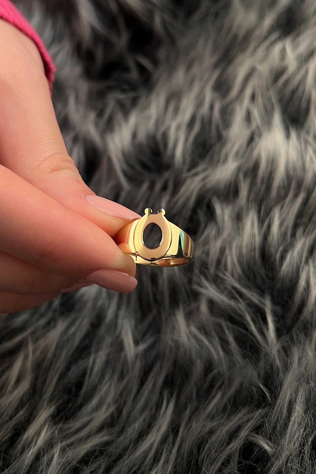 14k Gold Ö Initial Ring