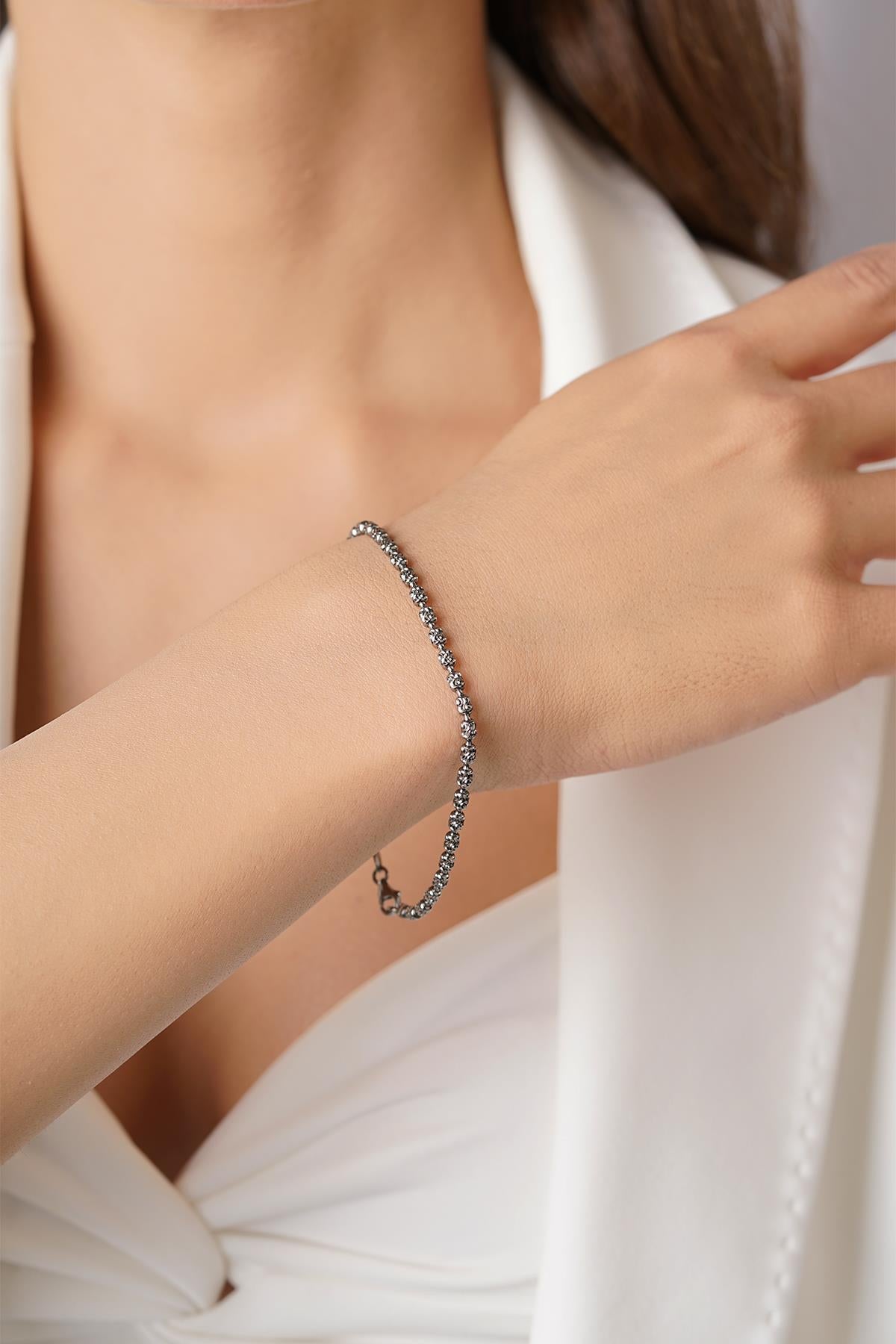 14K Gold Olivia Bracelet