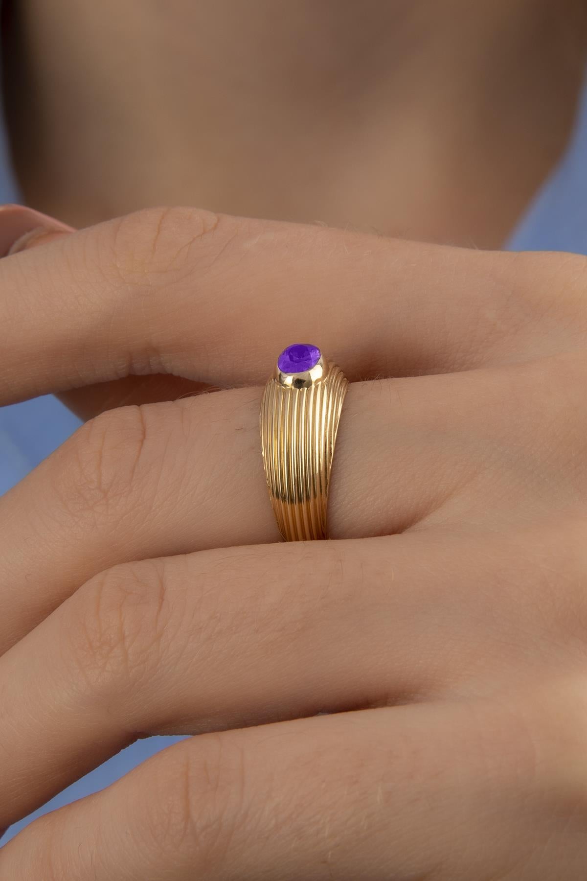 14K Solid Gold Oval Amethyst Stone Ring