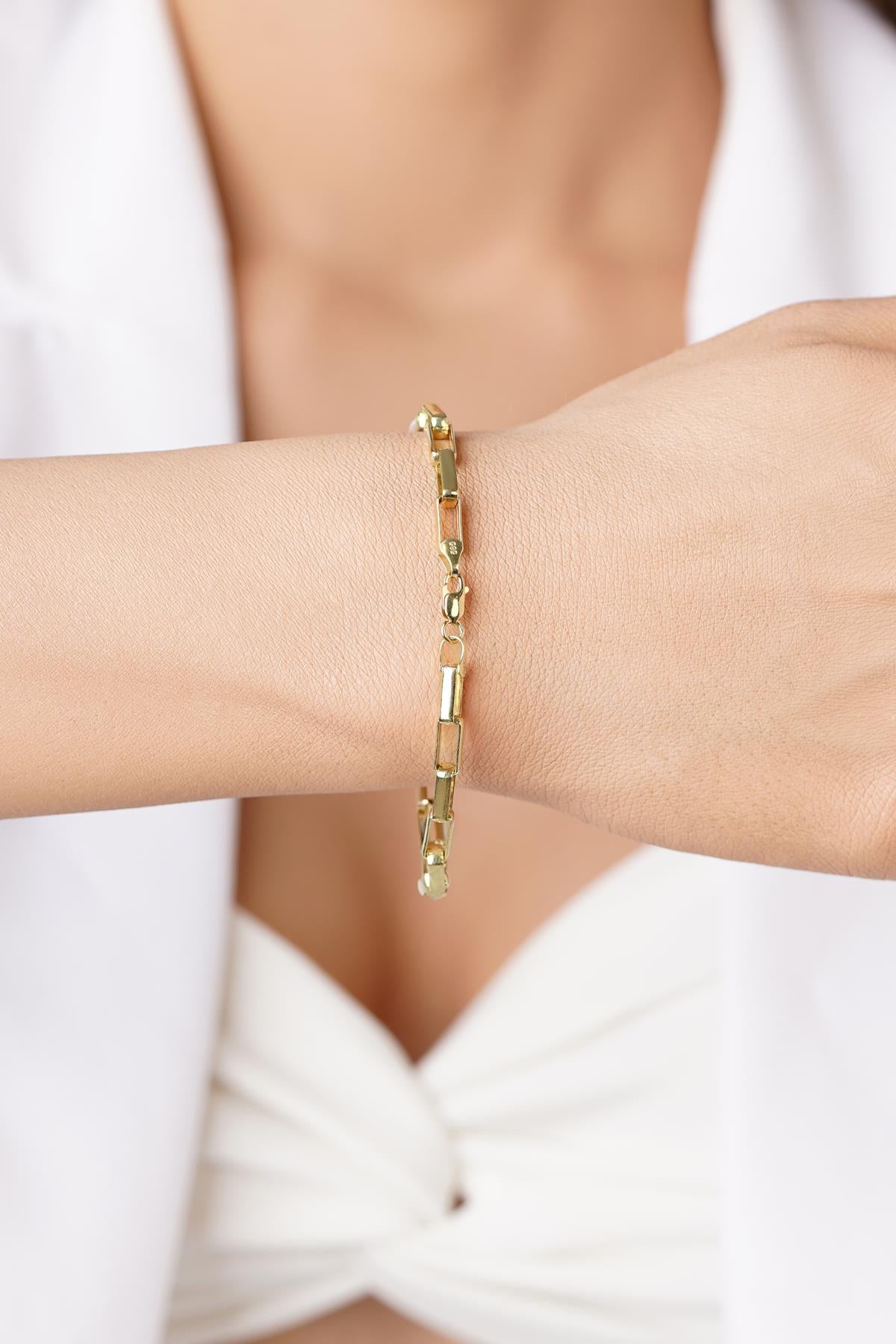 14K Gold Oval Paperclip Link Bracelet