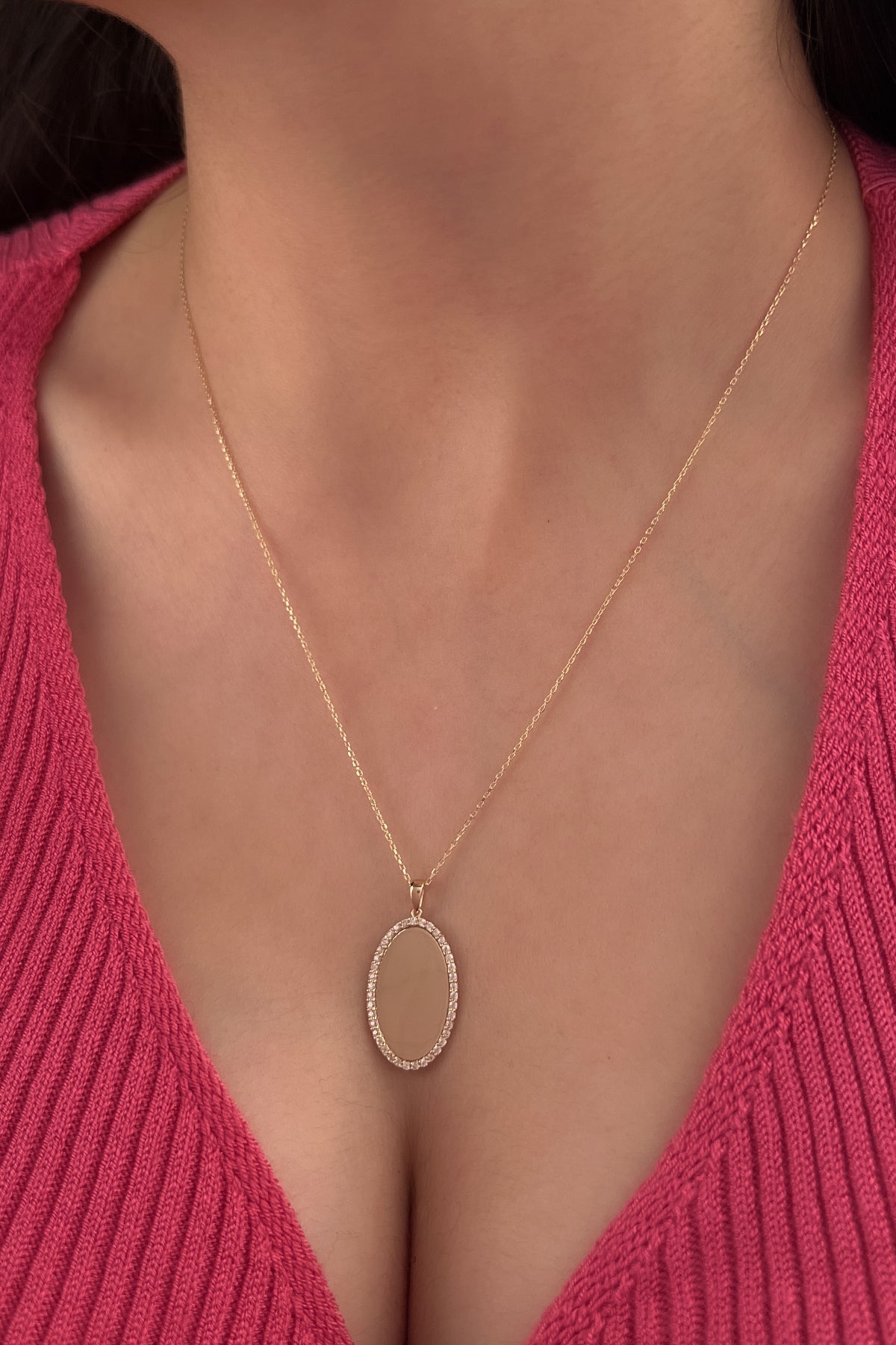 14K Gold Oval Plate Necklace