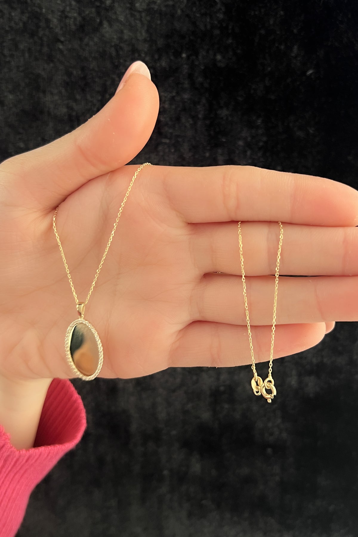 14K Gold Oval Plate Necklace