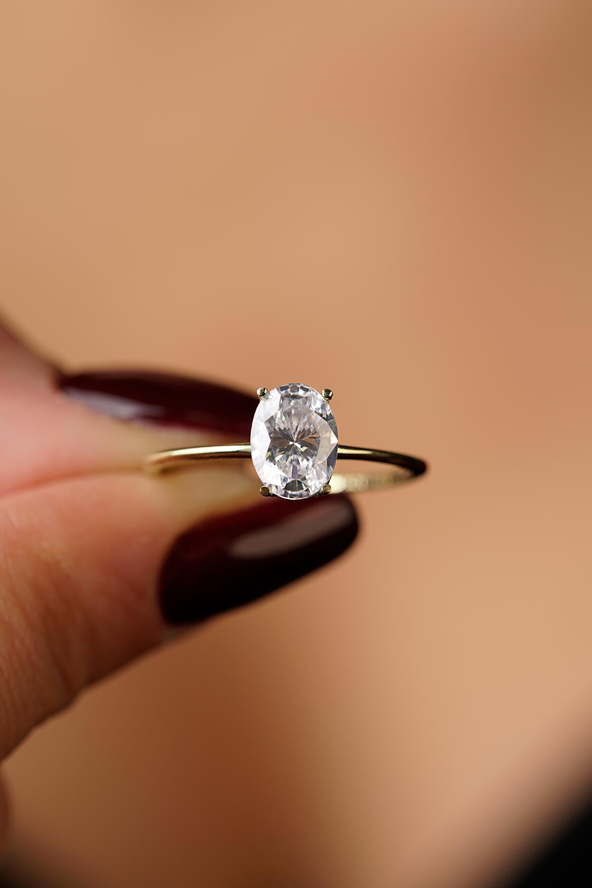 14K Gold Oval Solitaire Ring