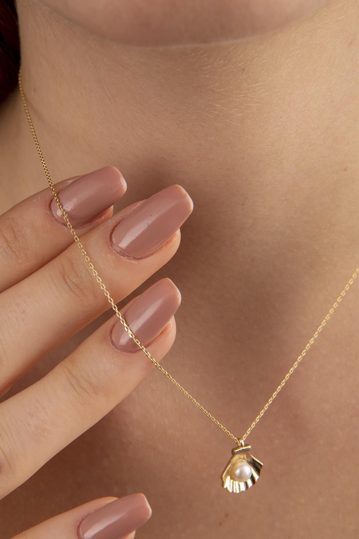 14K Gold Oyster Pearl Necklace