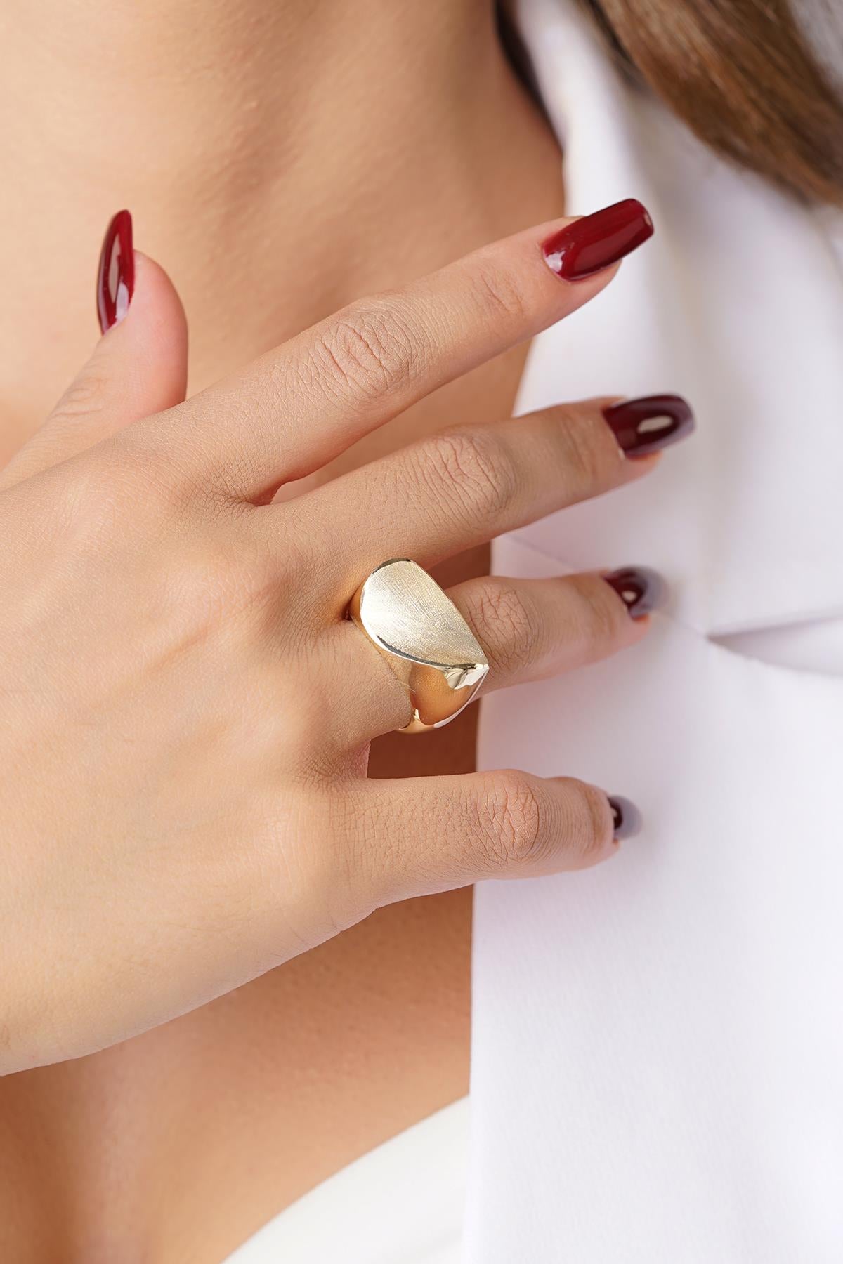 14K Gold Pamela Statement Ring