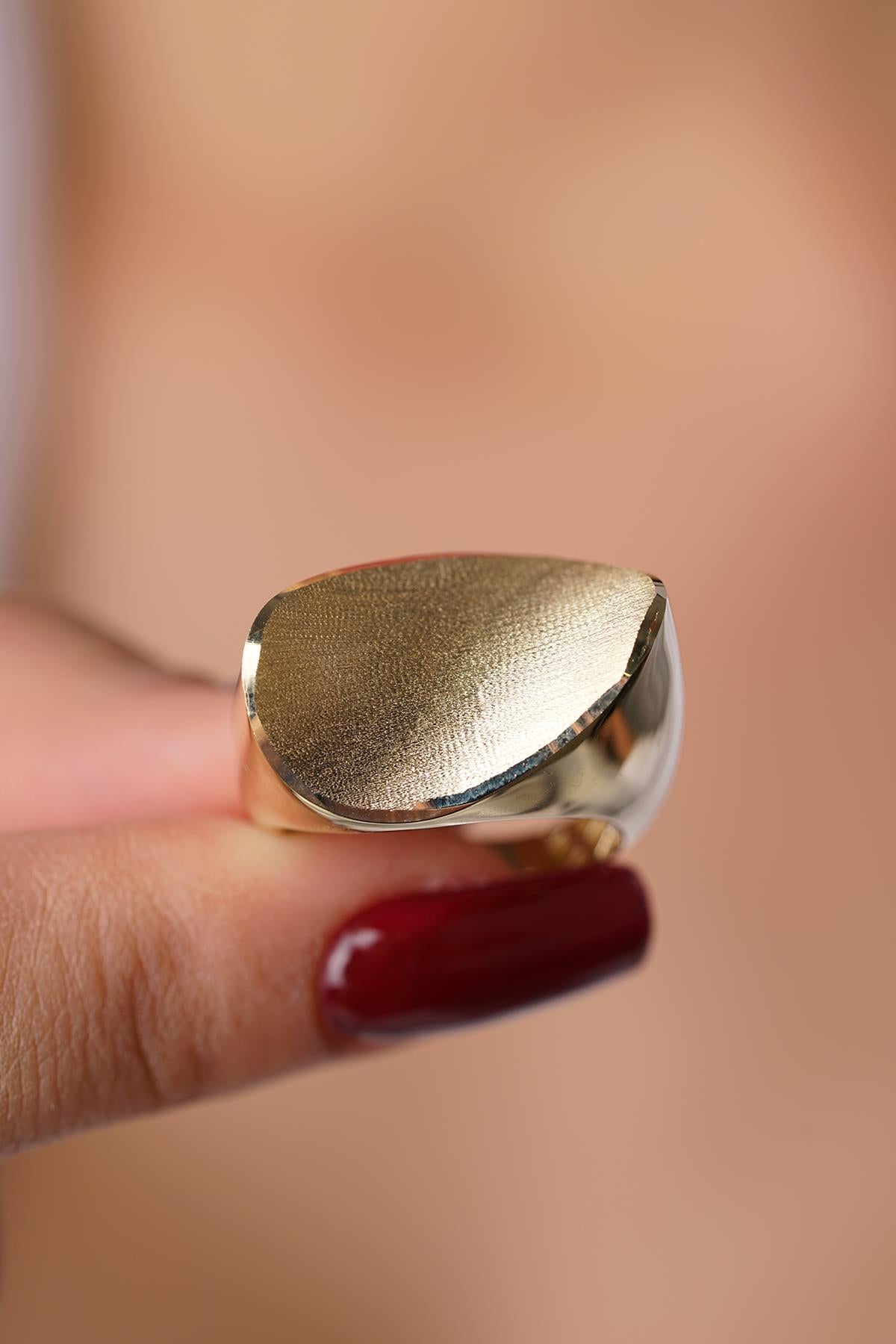 14K Gold Pamela Statement Ring