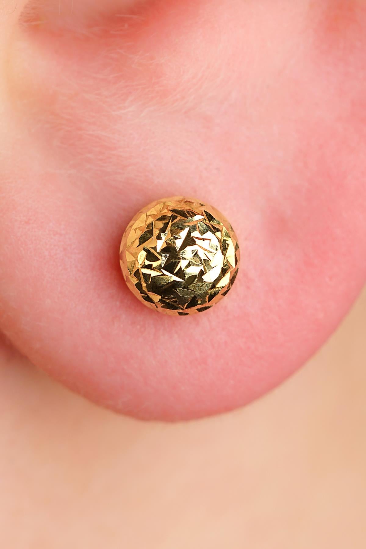 14K Gold Patterned Ball Men’s Earring