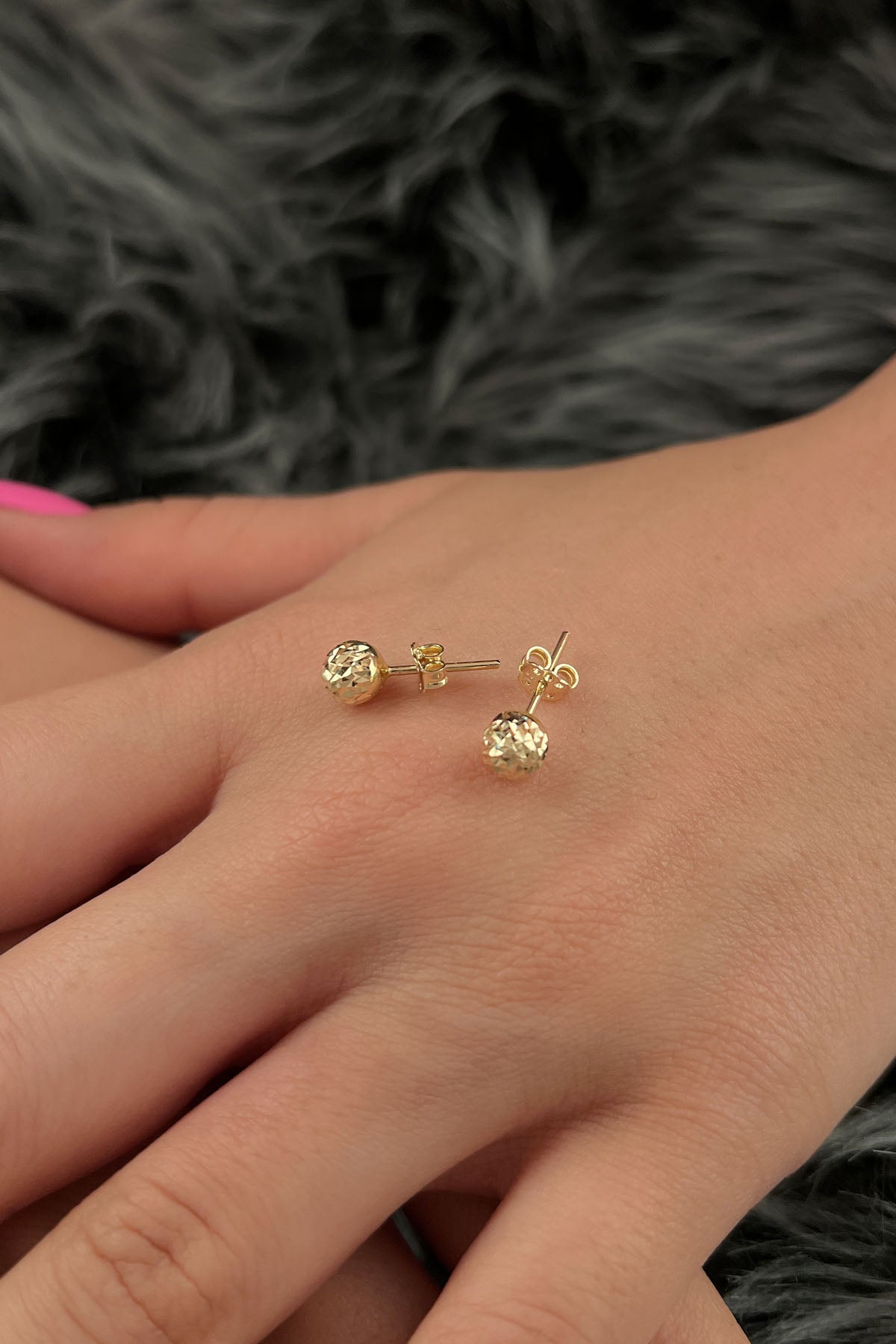 14K Gold Patterned Medium Ball Stud Earrings