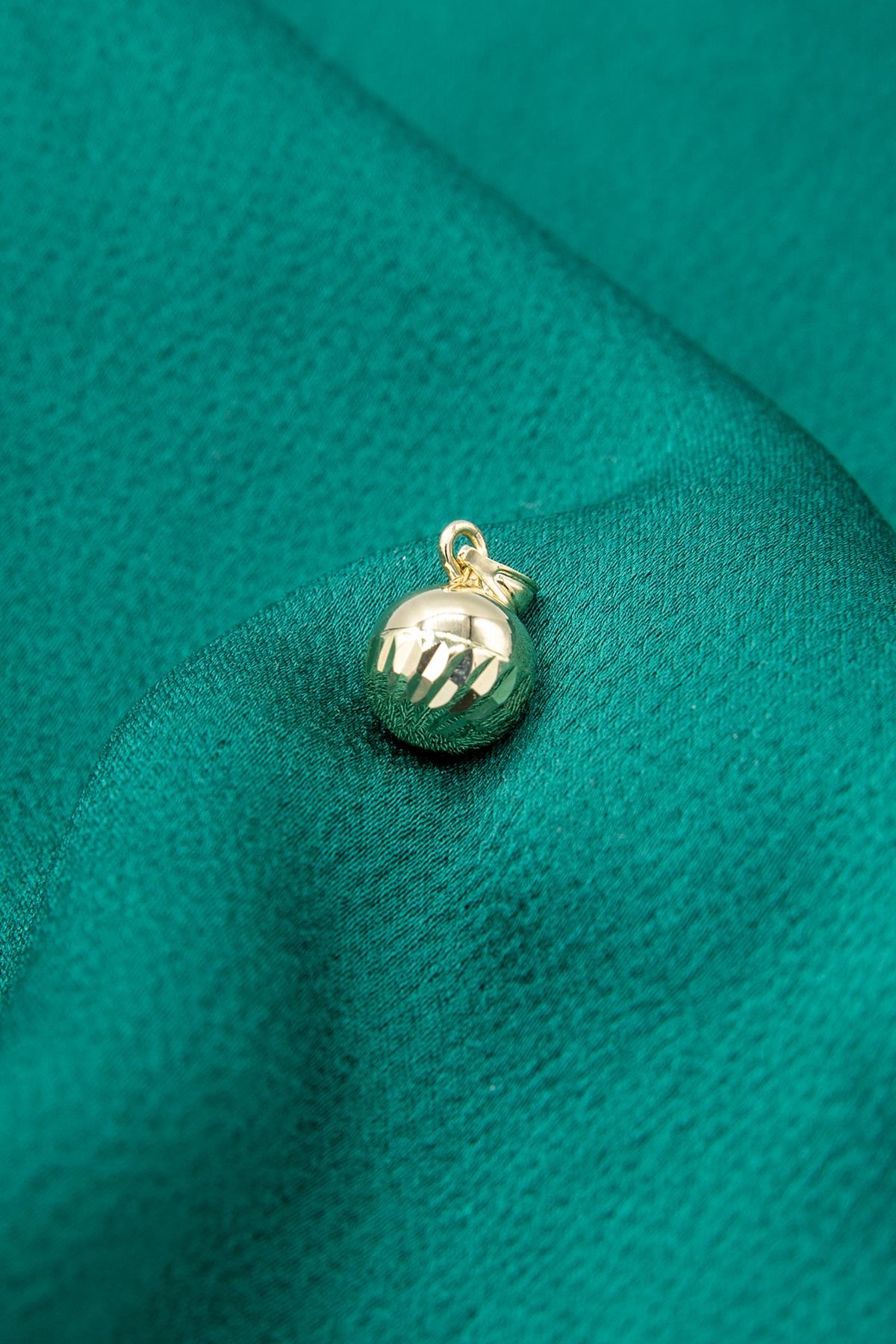 14K Gold Patterned Puff Ball Charm