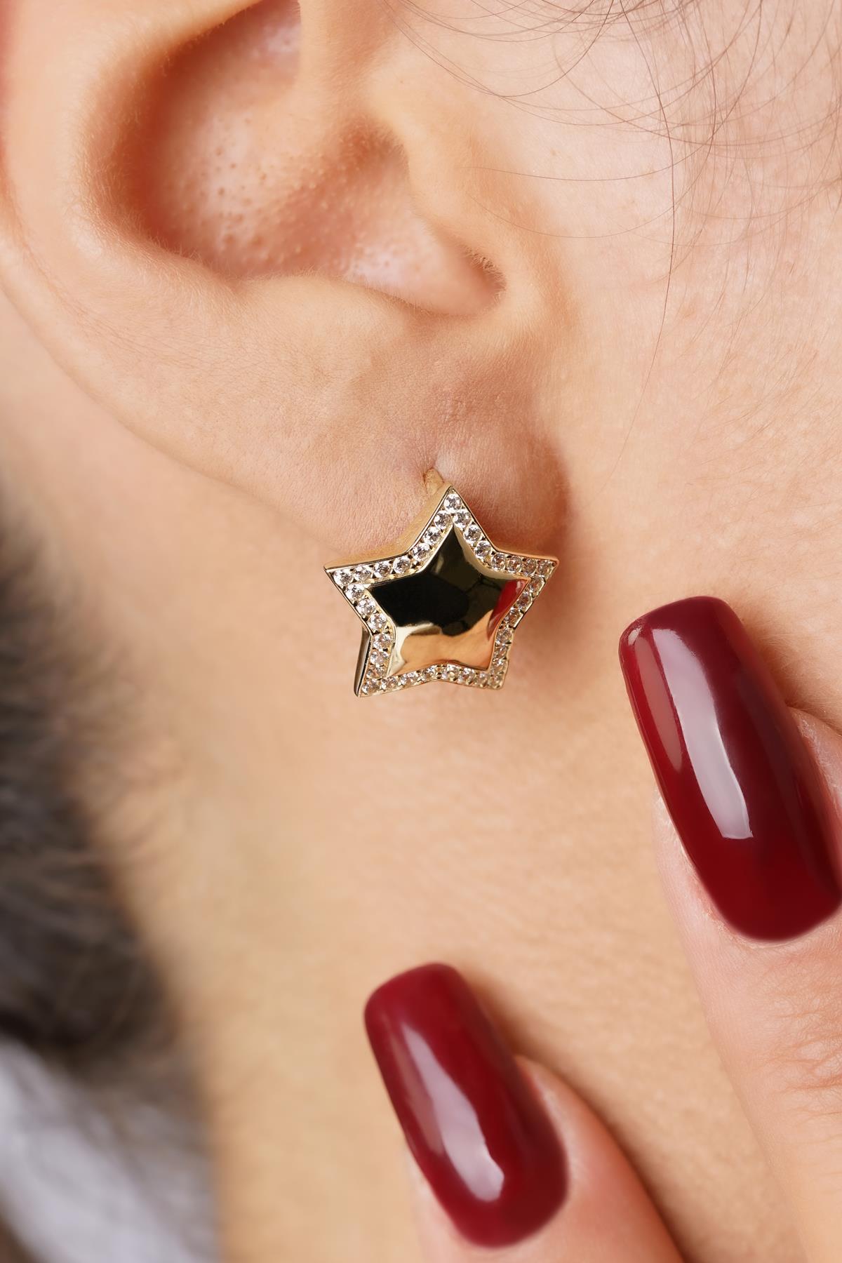 14K Gold Pave Dome Star Stud Earrings