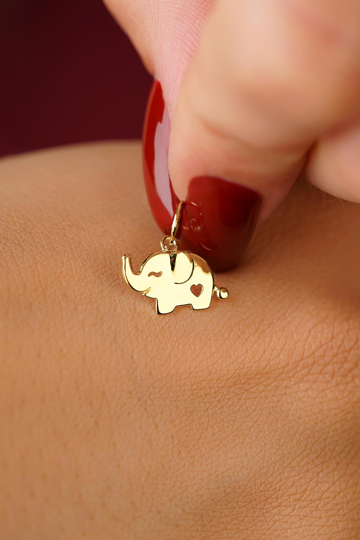 14K Gold Paw Pendant