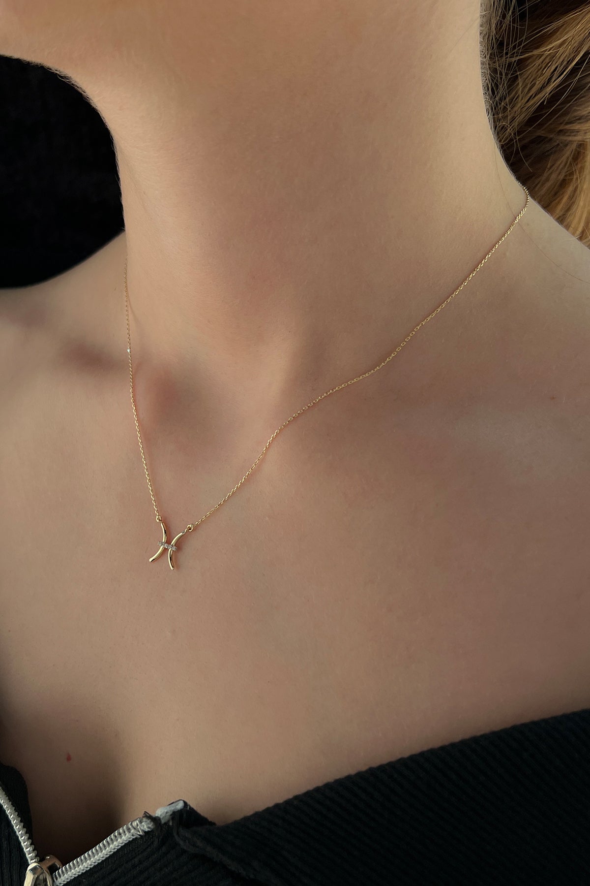 14K Gold Pisces Zodiac Sign Necklace