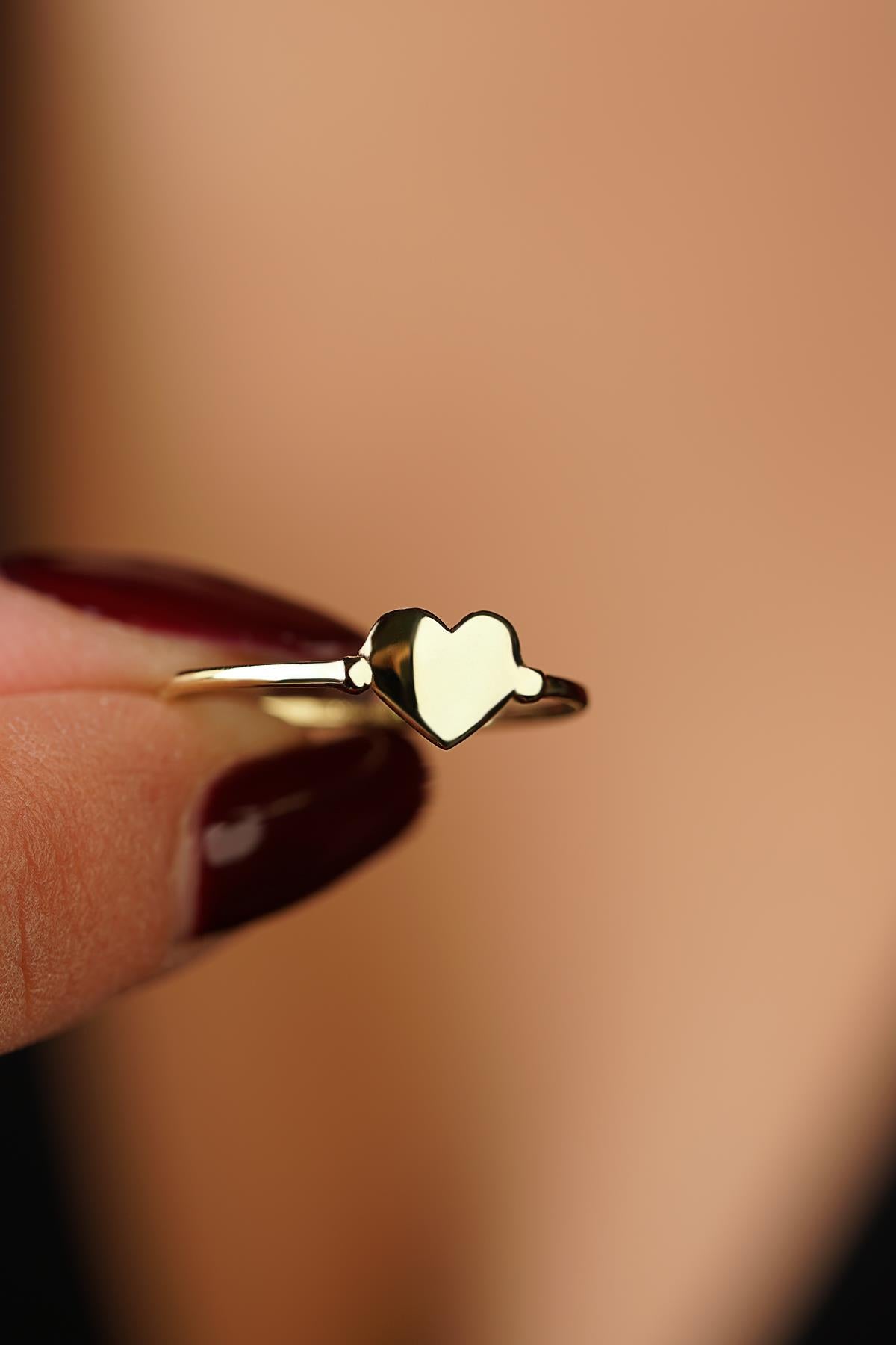 14K Gold Plain Heart Ring