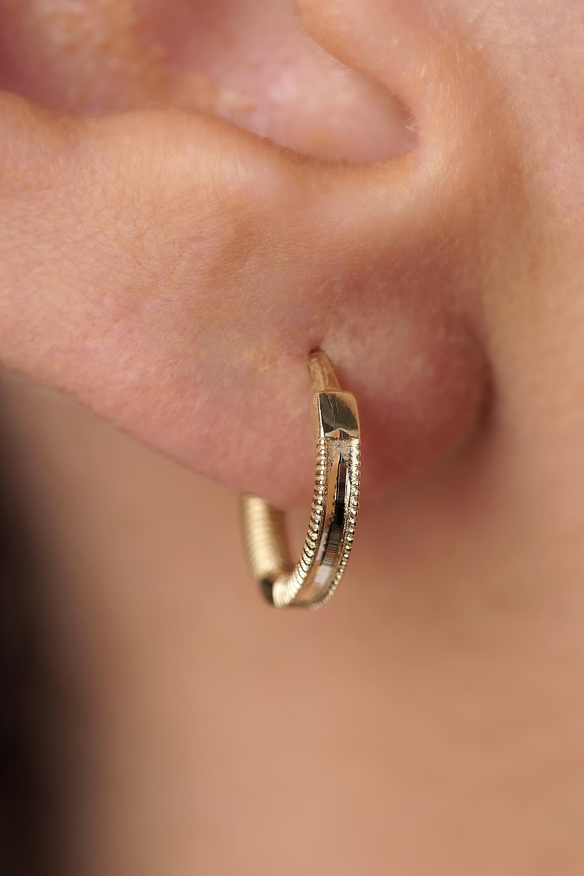 14K Gold Polished Mini Ajda Hoop Earrings