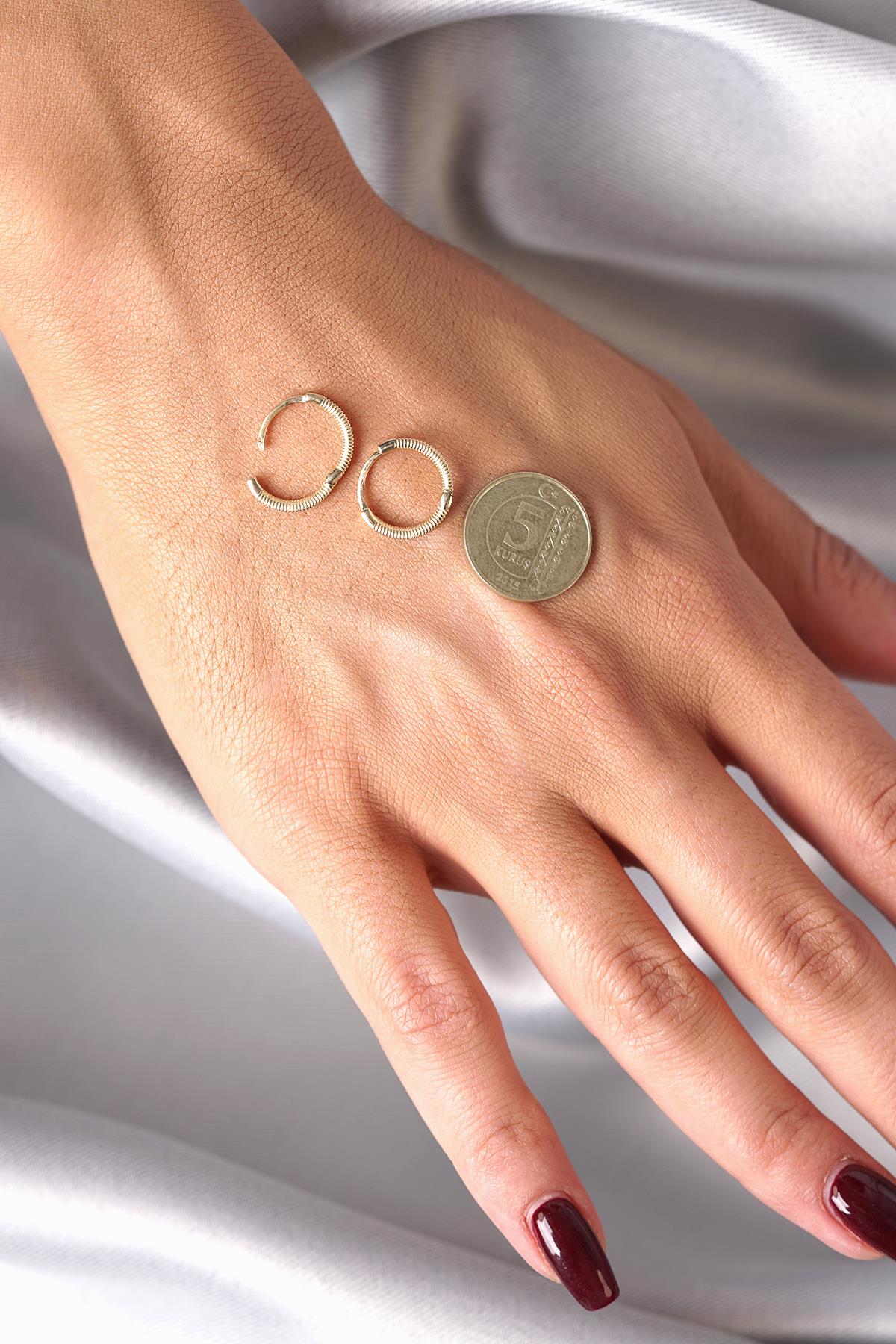 14K Gold Polished Mini Ajda Hoop Earrings