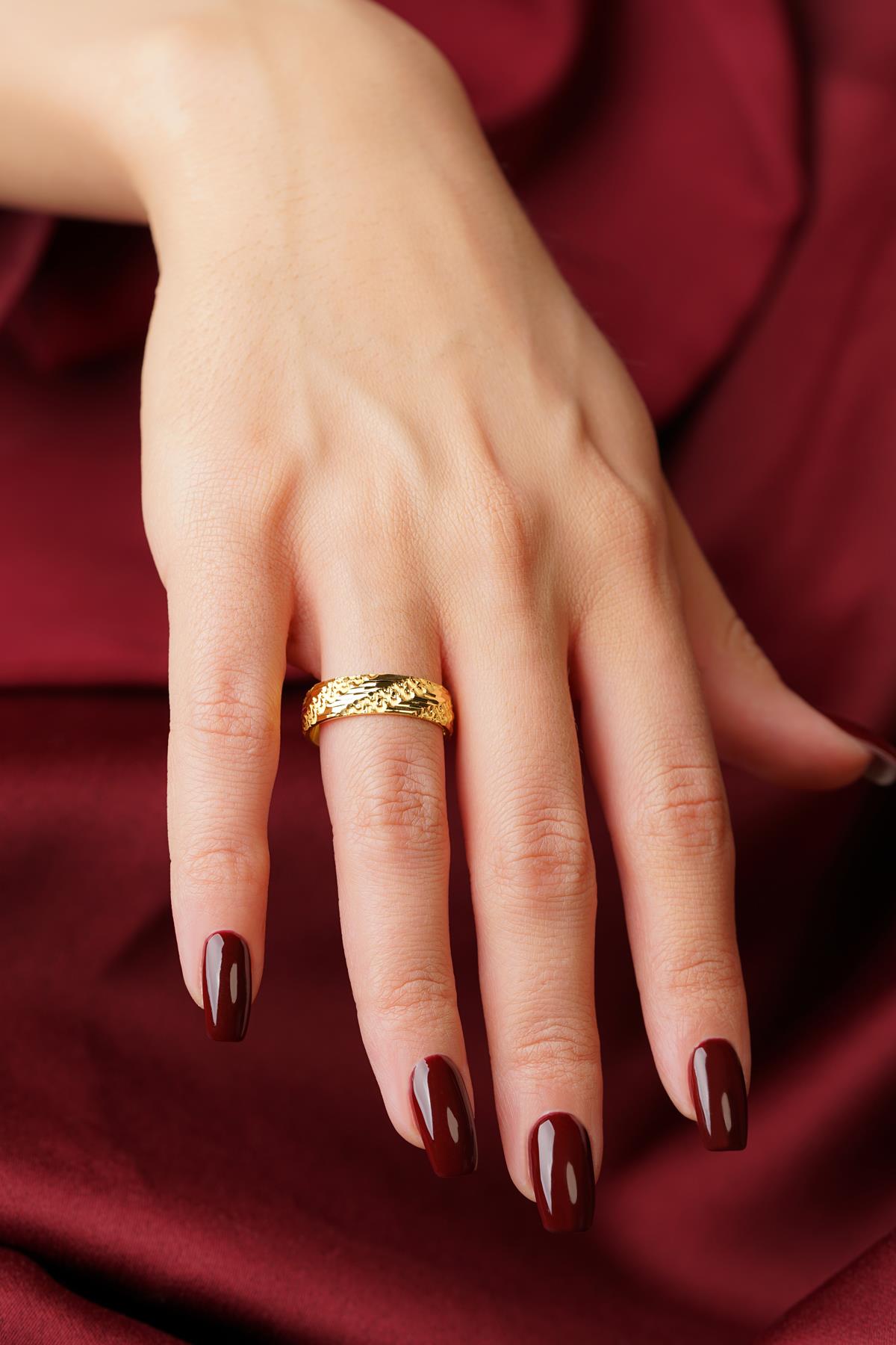 14K Gold Promessa Wedding Band