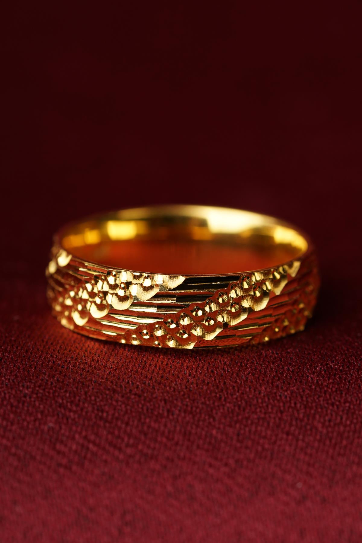 14K Gold Promessa Wedding Band
