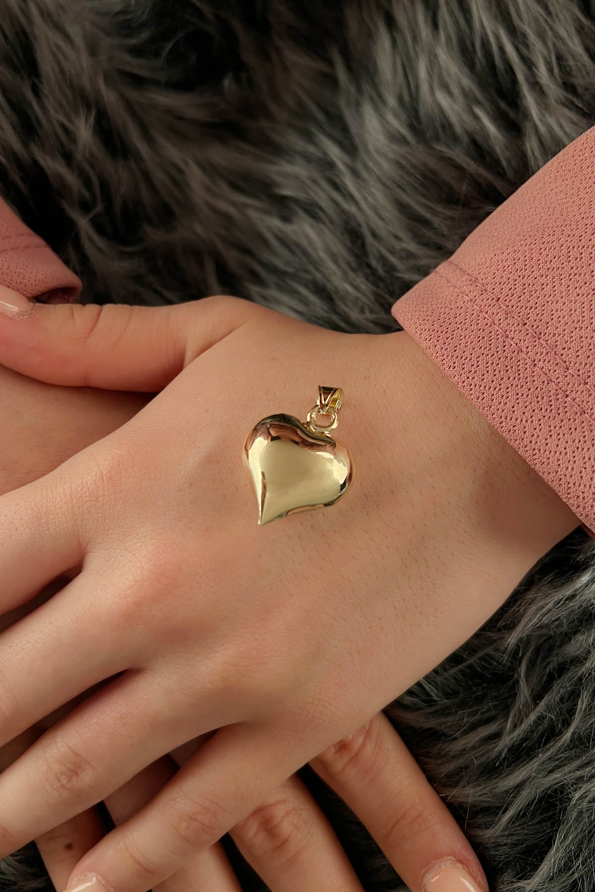 14K Gold Puff Heart Charm