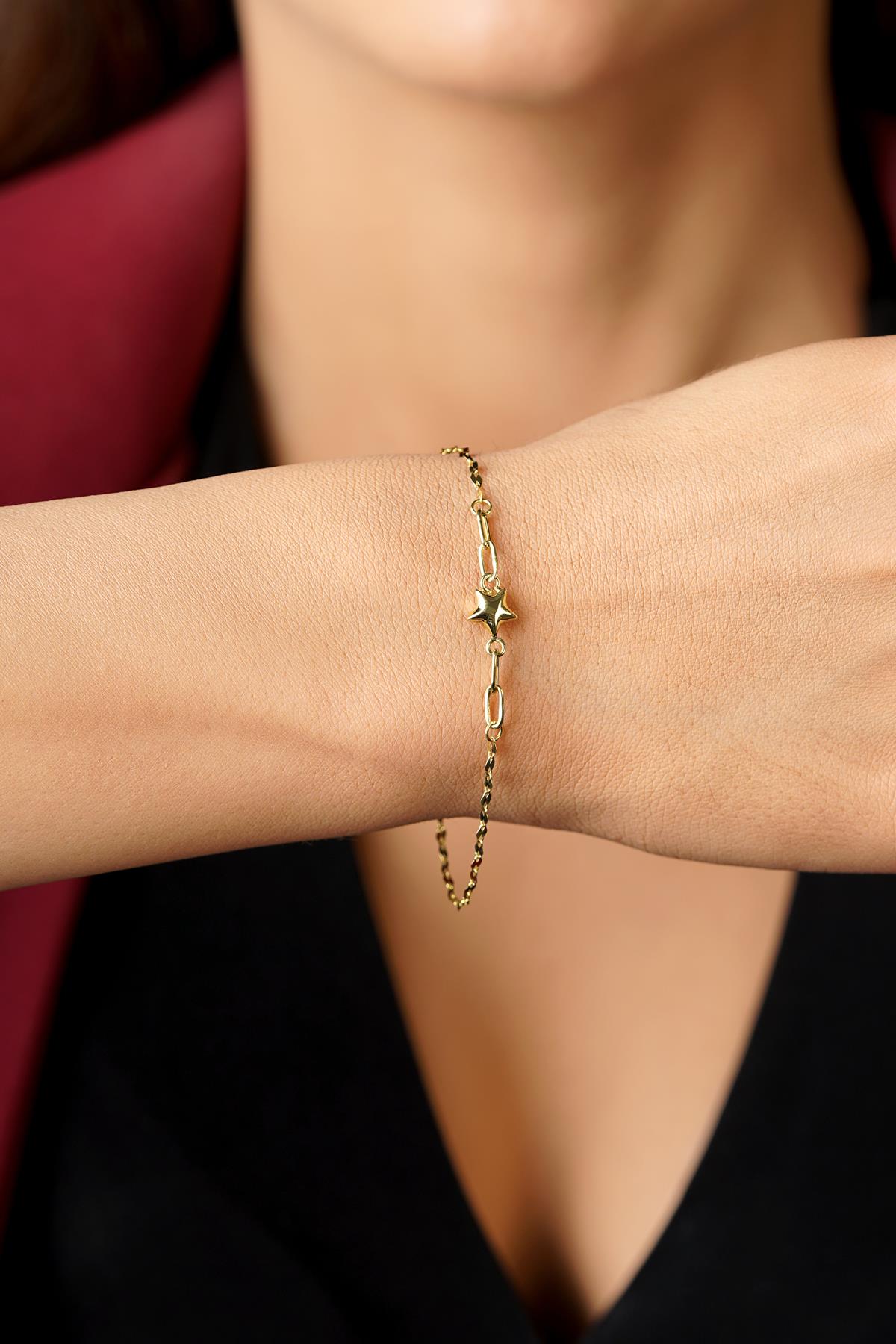 14K Gold Puffy Star Charm Mirror Bracelet