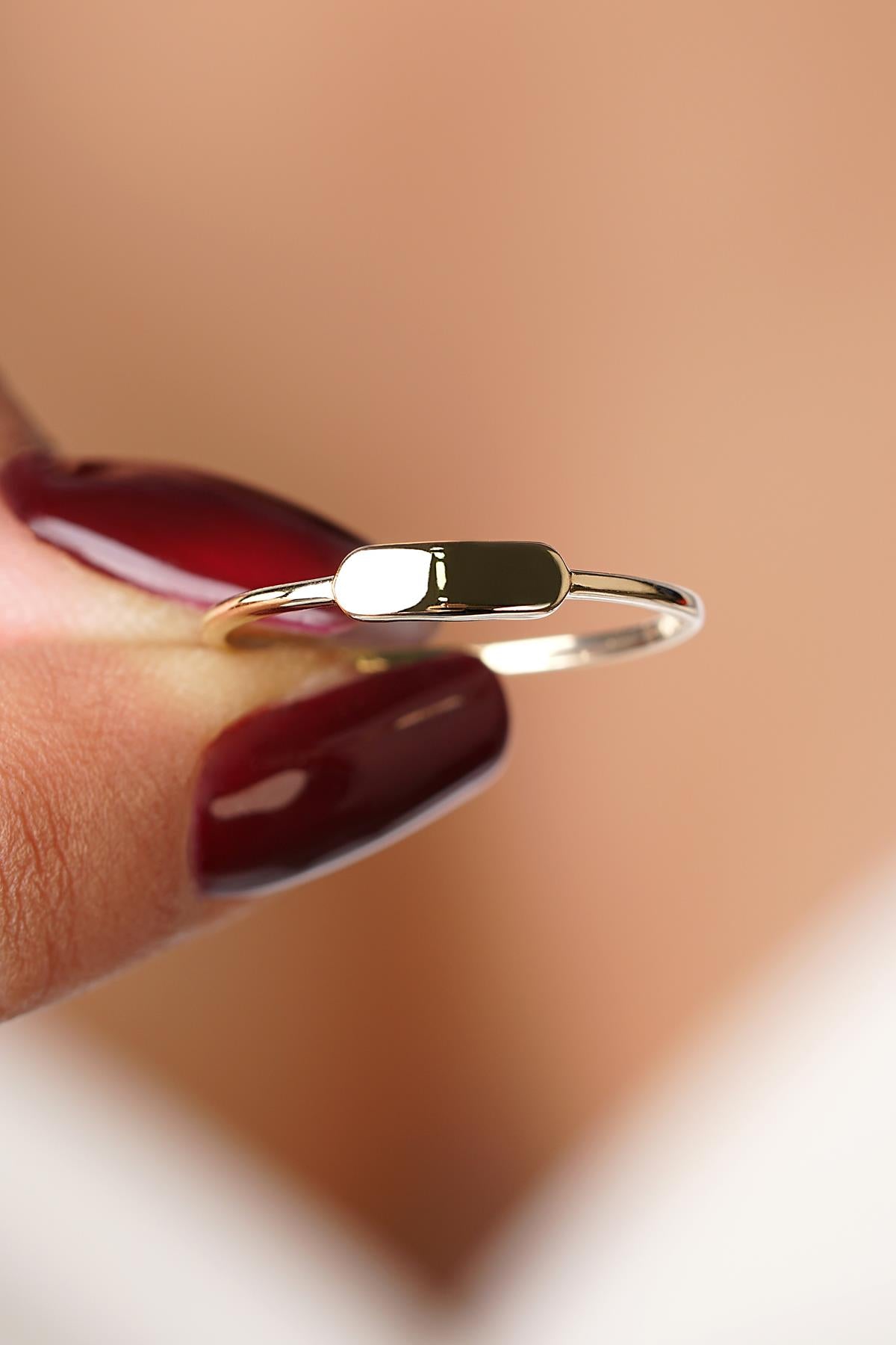 14K Gold Rectangle Bar Signet Ring