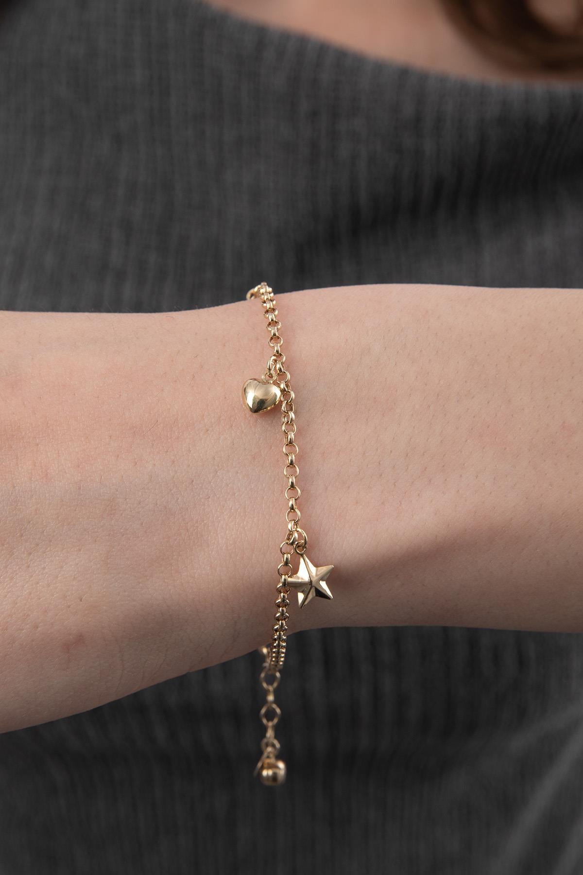 14K Gold Rolo Star & Heart Charm Bracelet