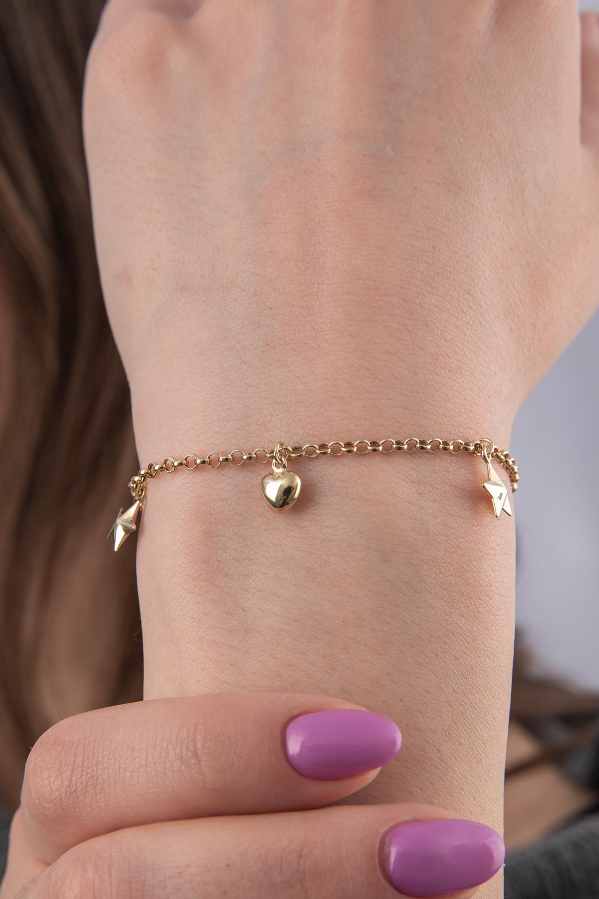 14K Gold Rolo Star & Heart Charm Bracelet