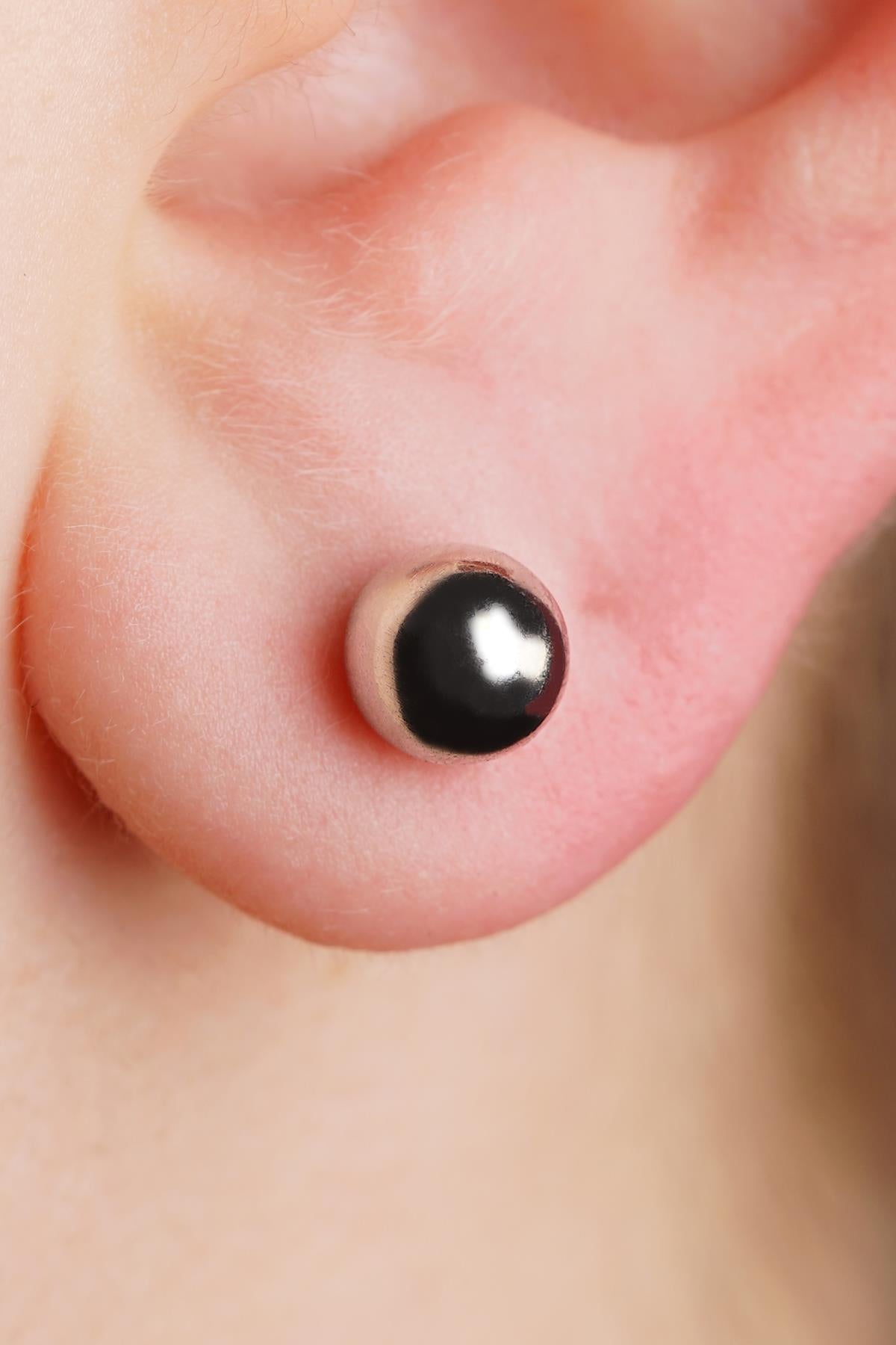 14K Gold Round Ball Men’s Earring