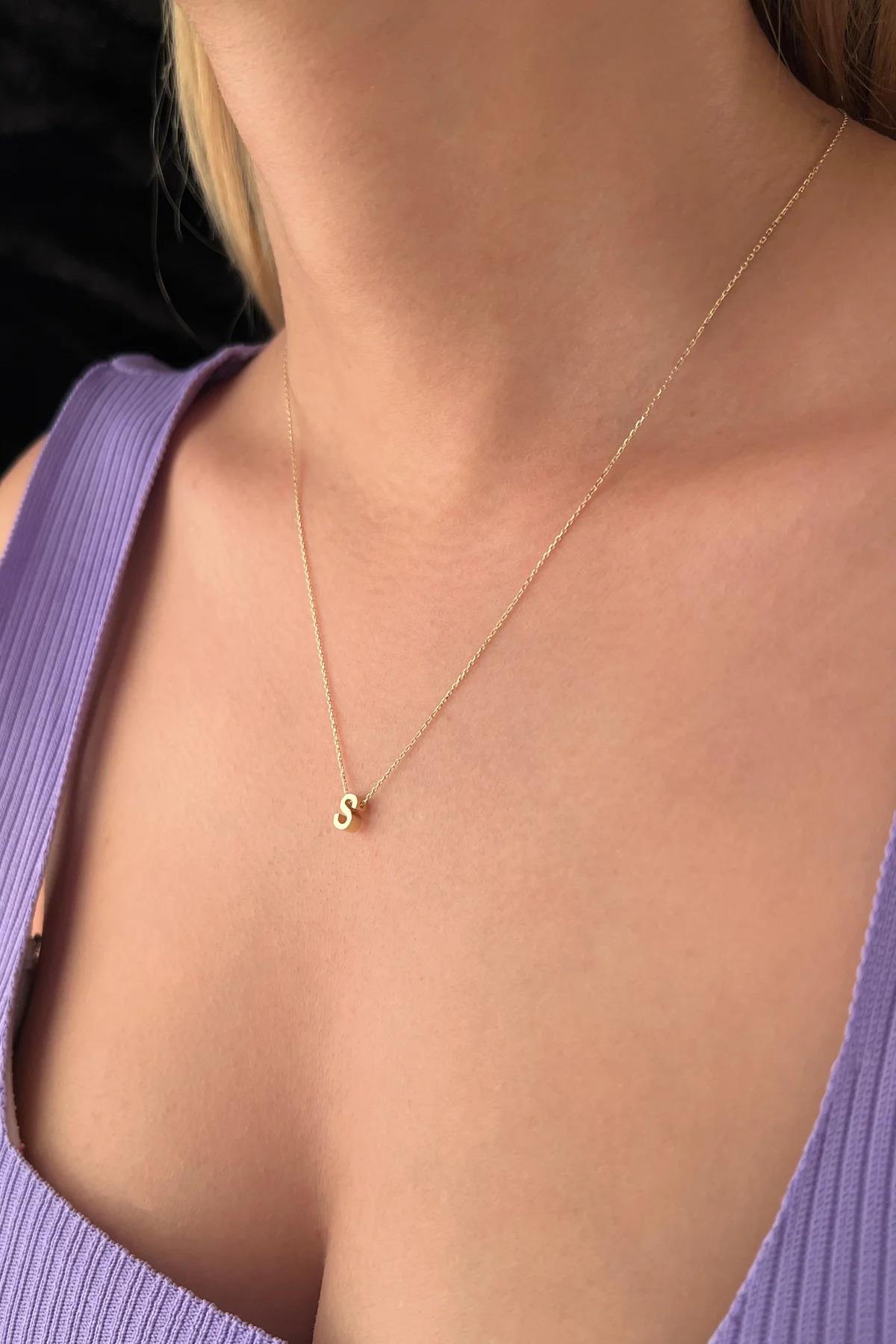 14K Gold S Initial Necklace