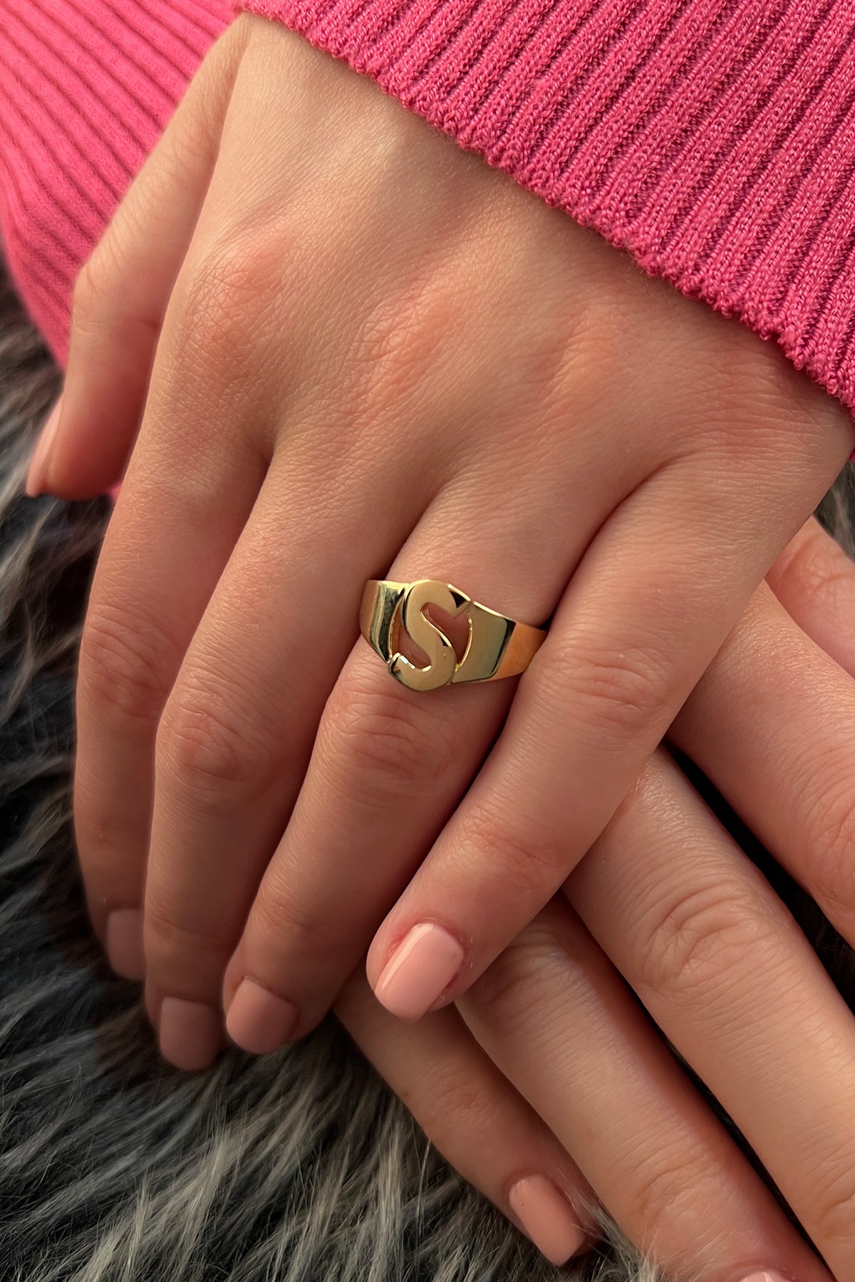 14k Gold S Initial Ring