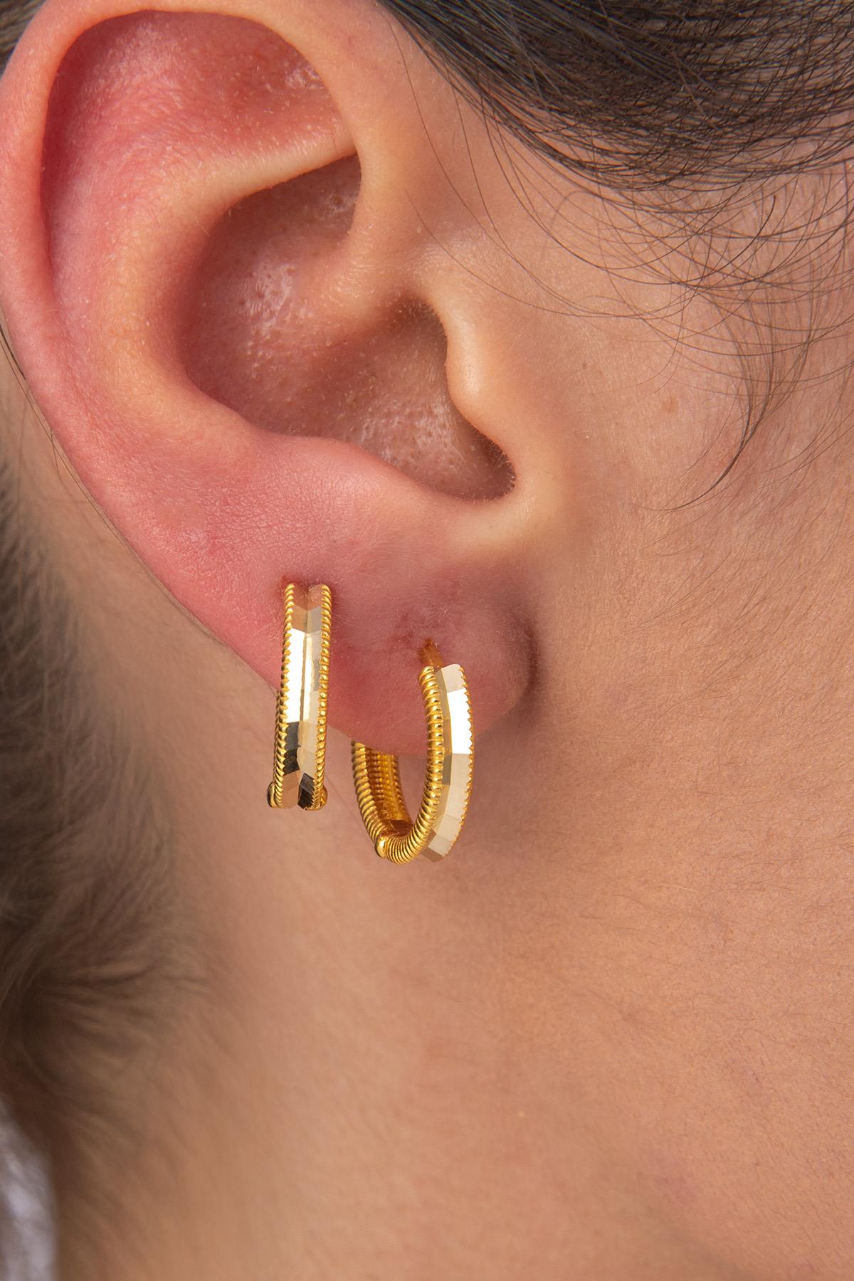 14K Gold Shiny Huggie Earrings