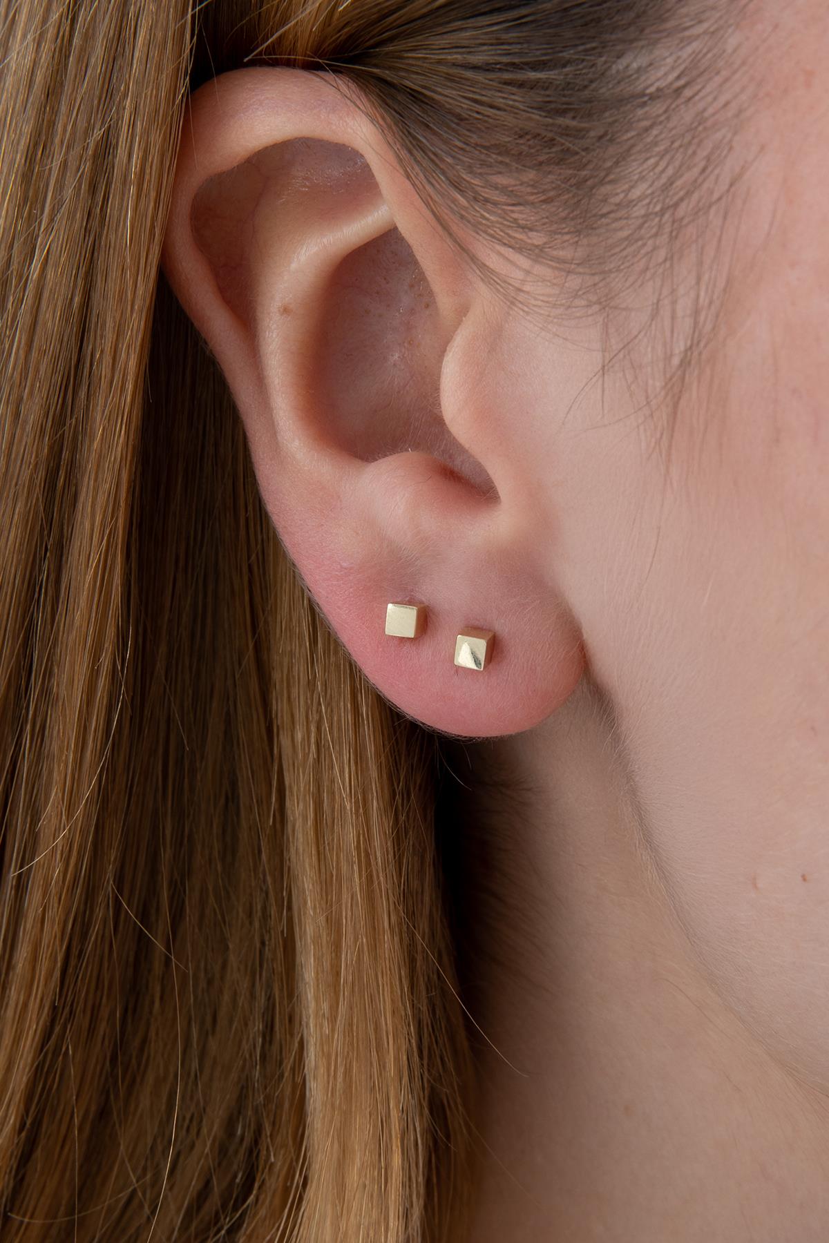 14K Gold Small Cube Stud Earrings