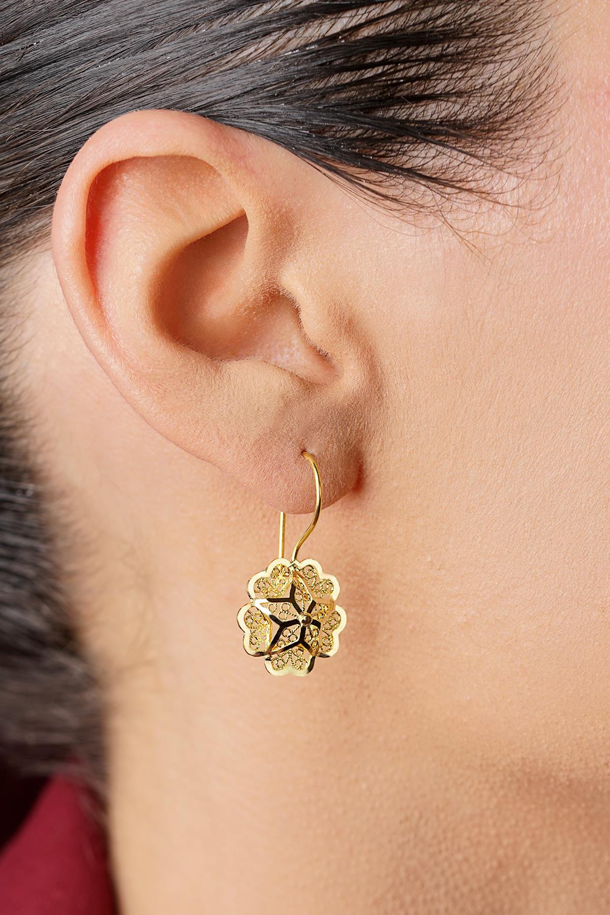 14K Gold Small Rose Motif Filigree Earrings – Mother’s Earrings