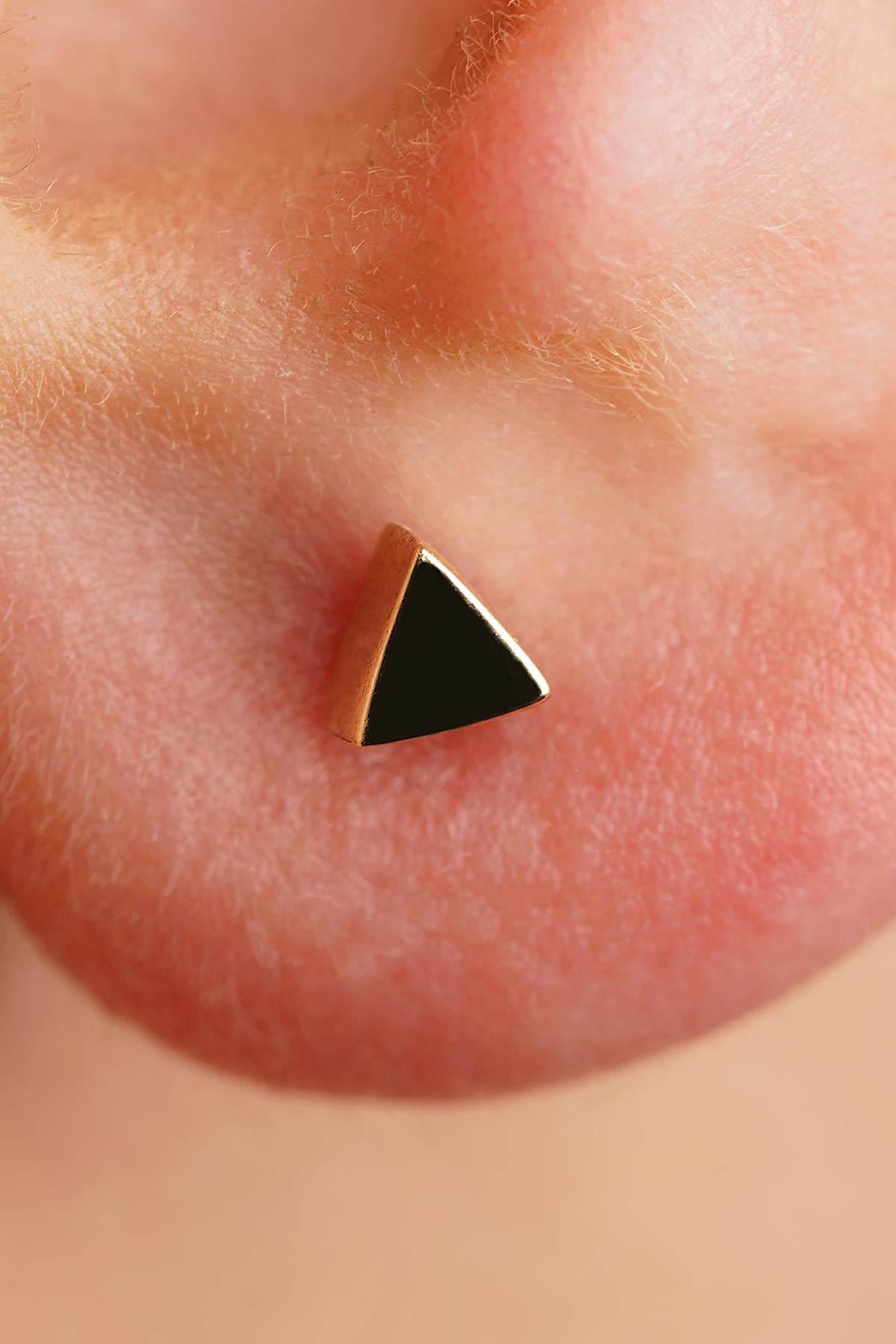 14K Gold Small Triangle Shape Stud Earrings
