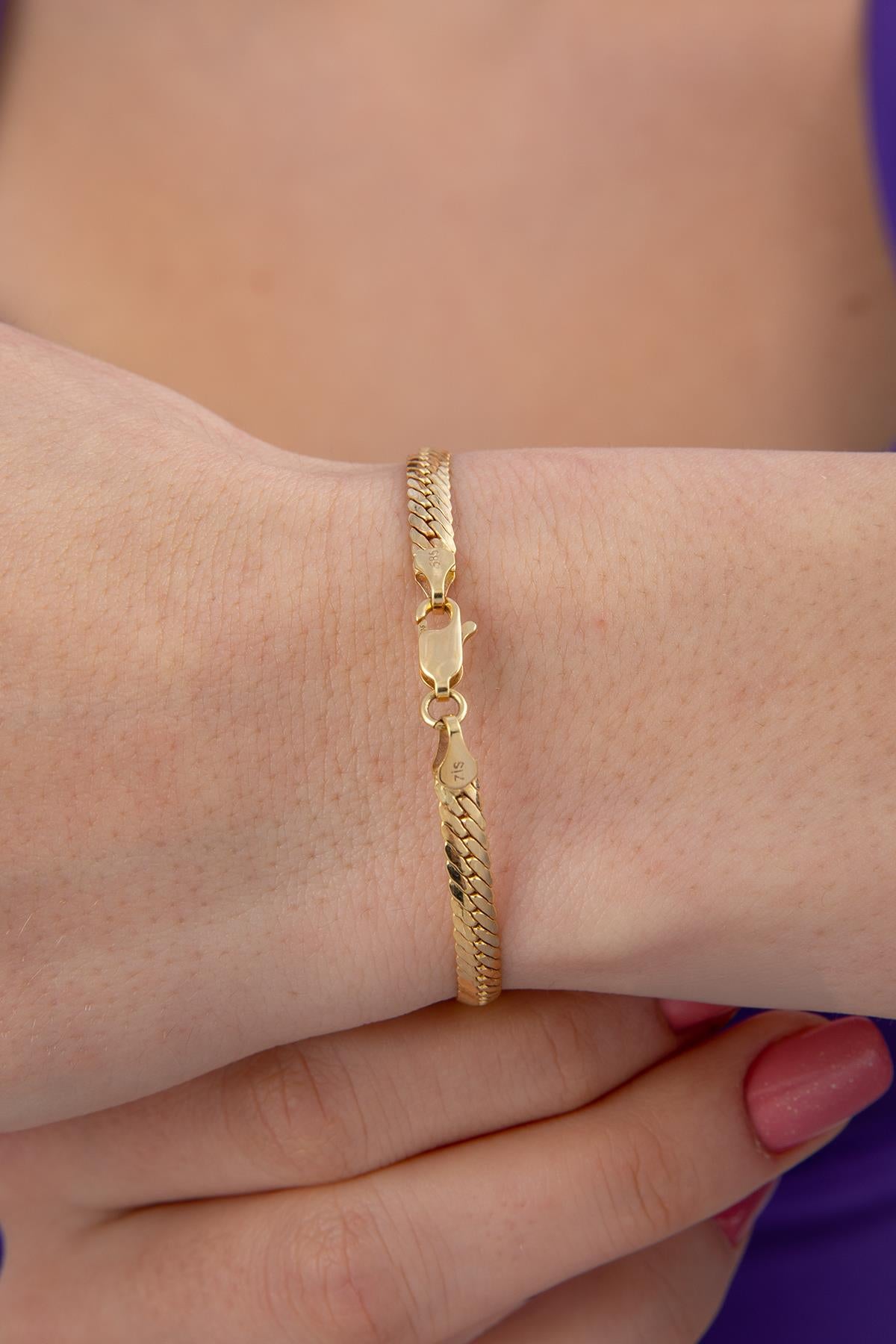 14K Gold Snake Chain Black Baguette Bracelet