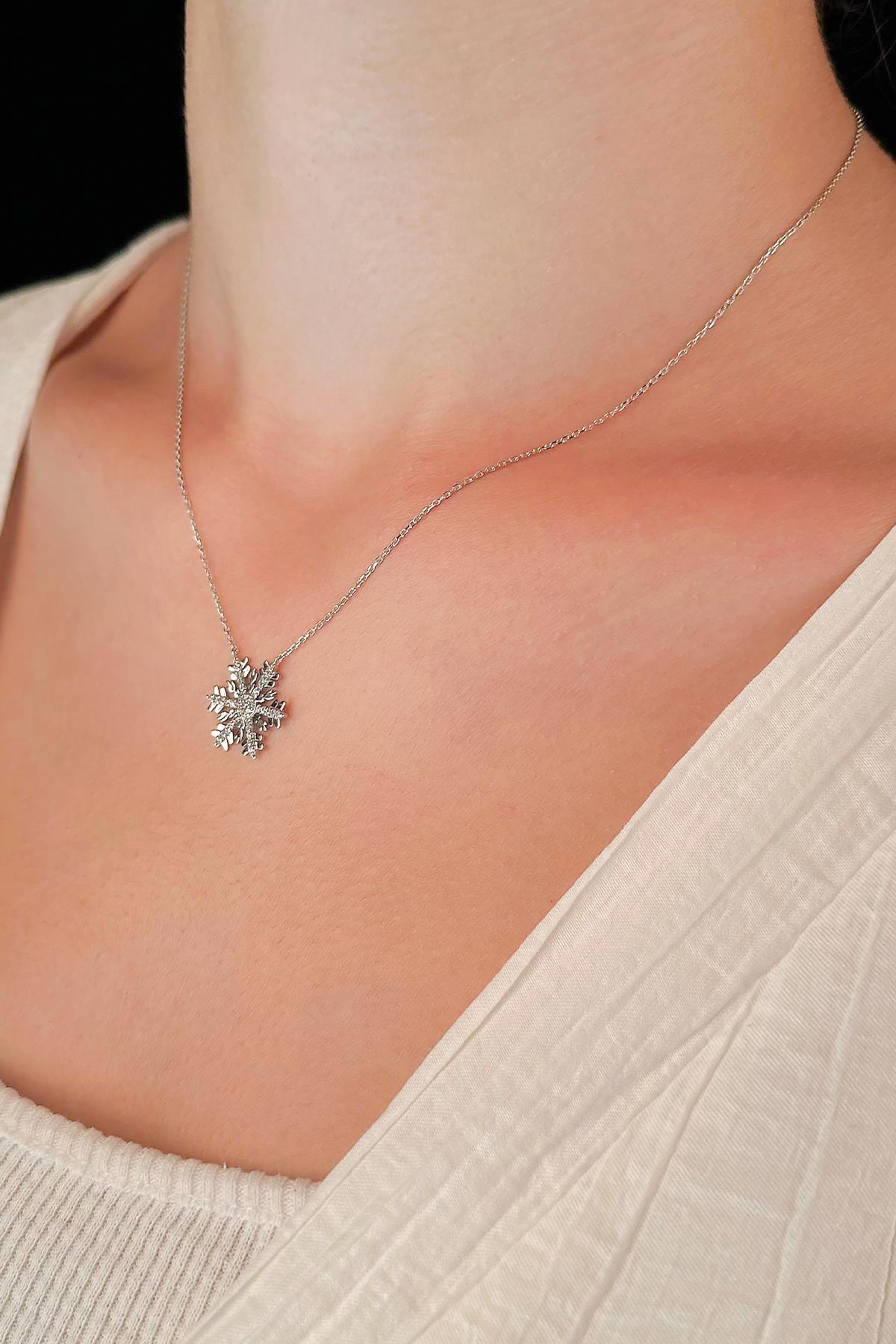 14K Gold Snowflake Necklace