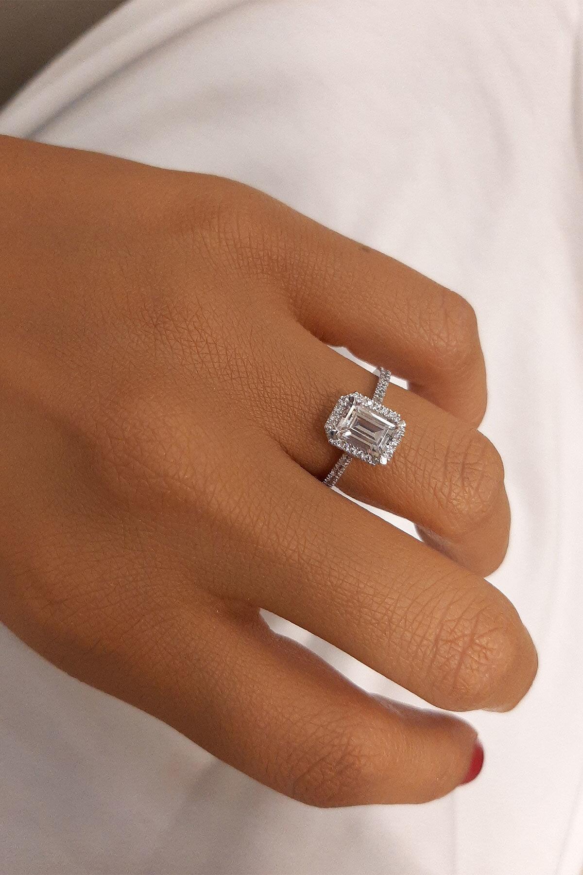 14K Gold Solitaire Ring