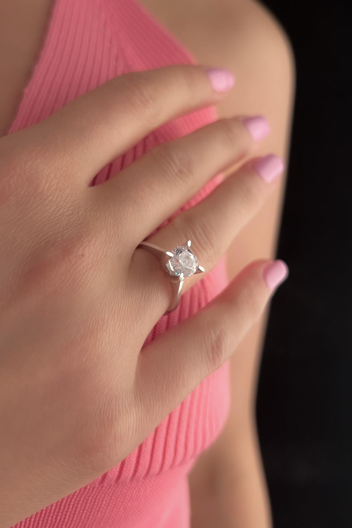 14K Gold Solitaire Ring