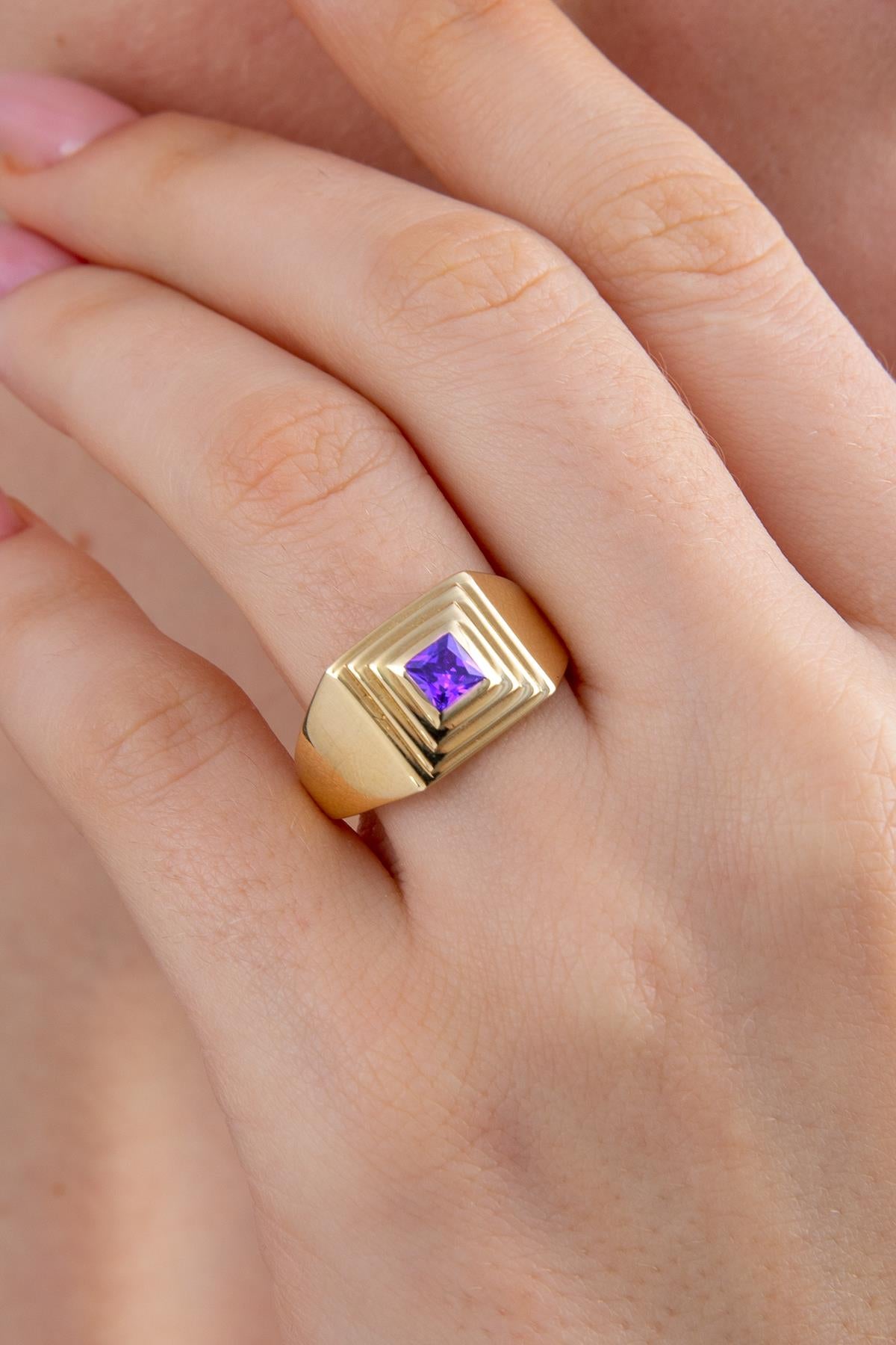 14K Gold Square Striped Amethyst Stone Ring