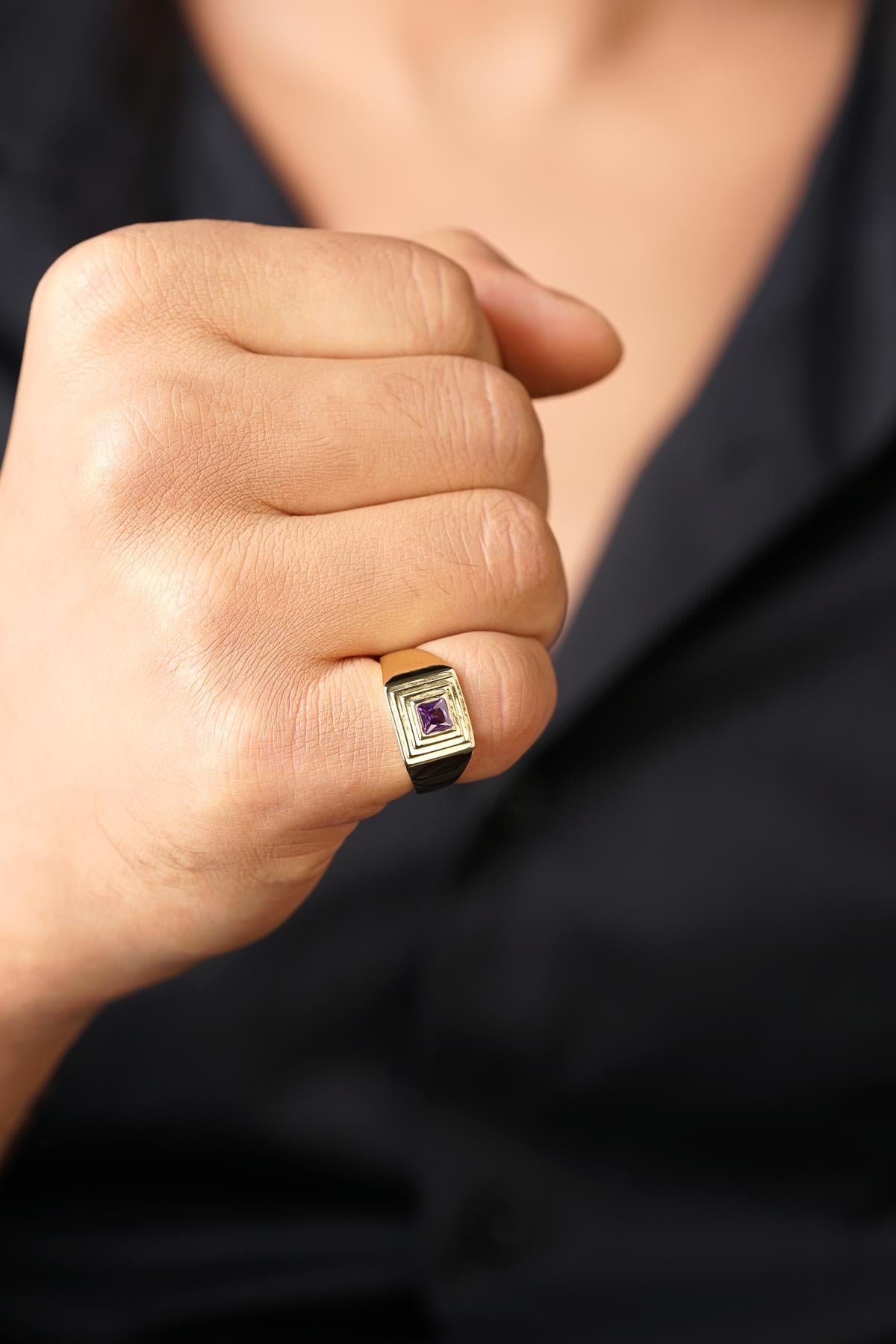 14K Gold Square Striped Amethyst Stone Ring