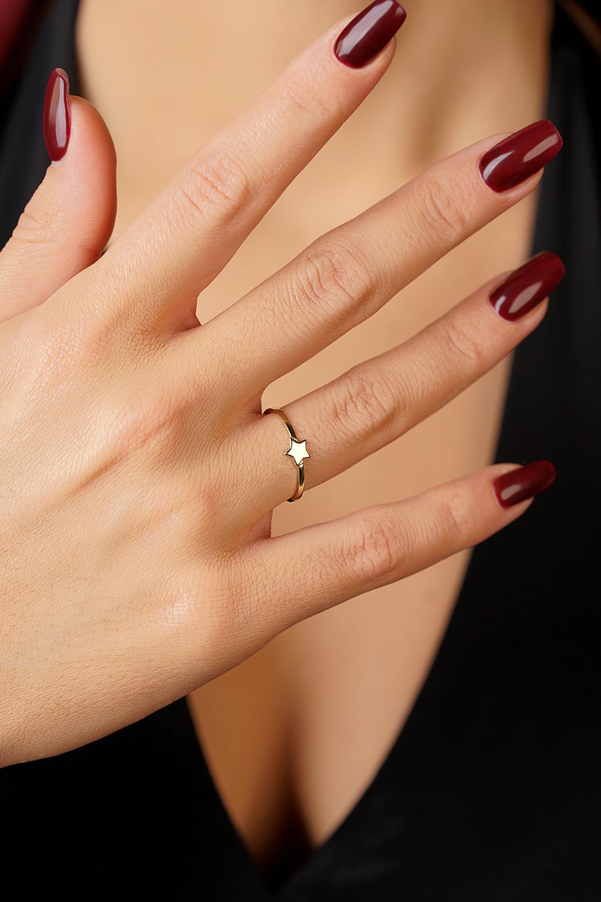 14K Gold Star Minimalist Ring
