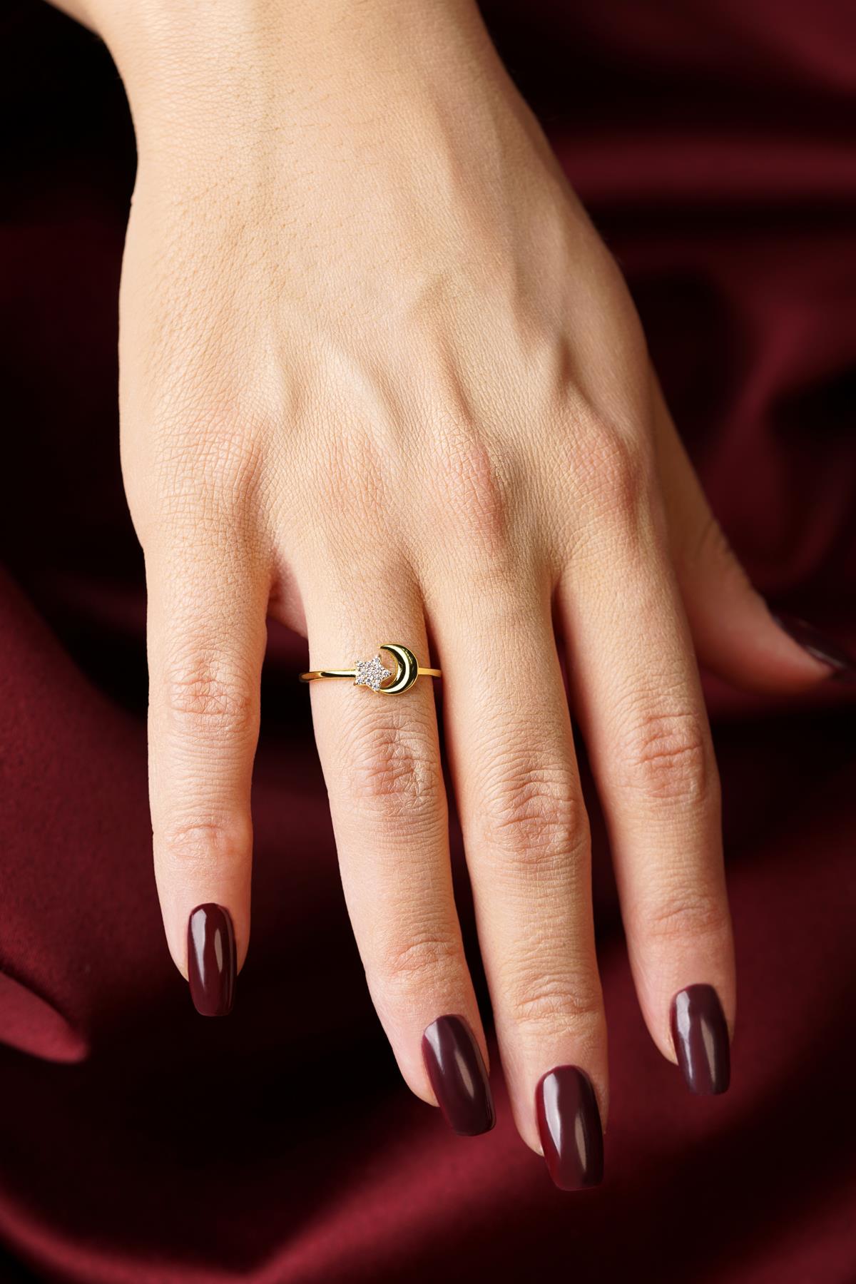 14K Gold Star Moon Ring