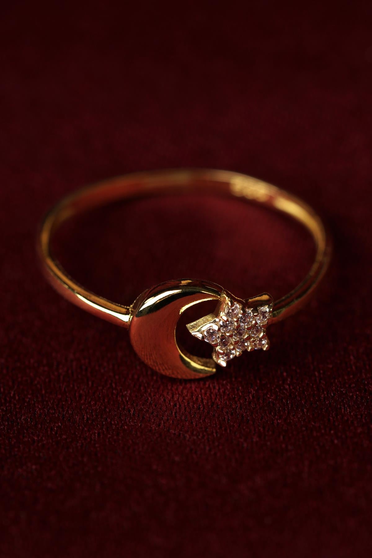 14K Gold Star Moon Ring