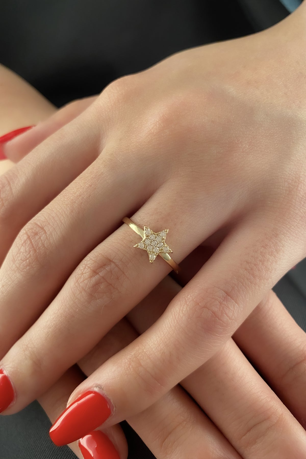 14K Gold Star Shaped Ring