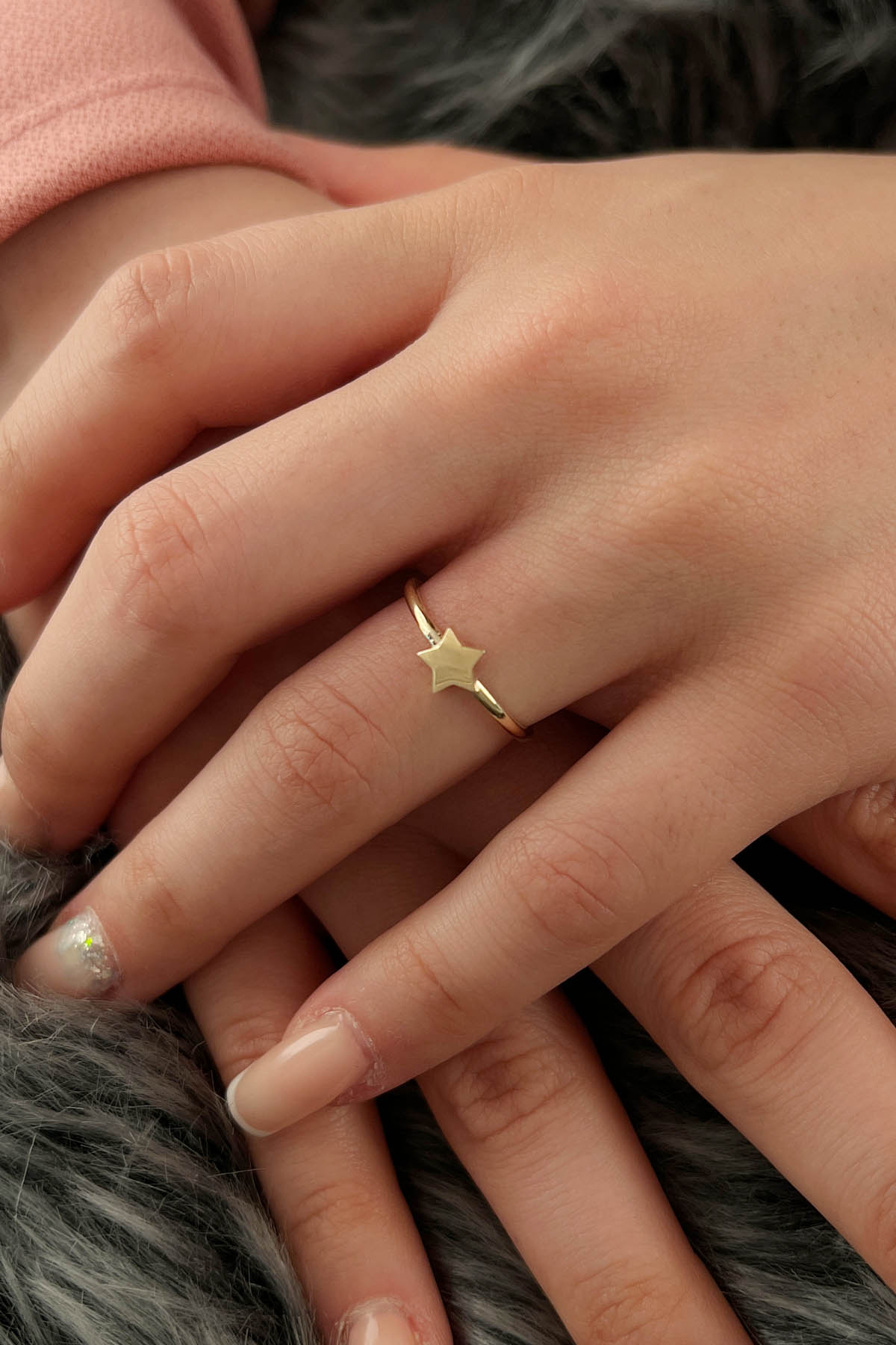 14K Gold Star Shaped Ring