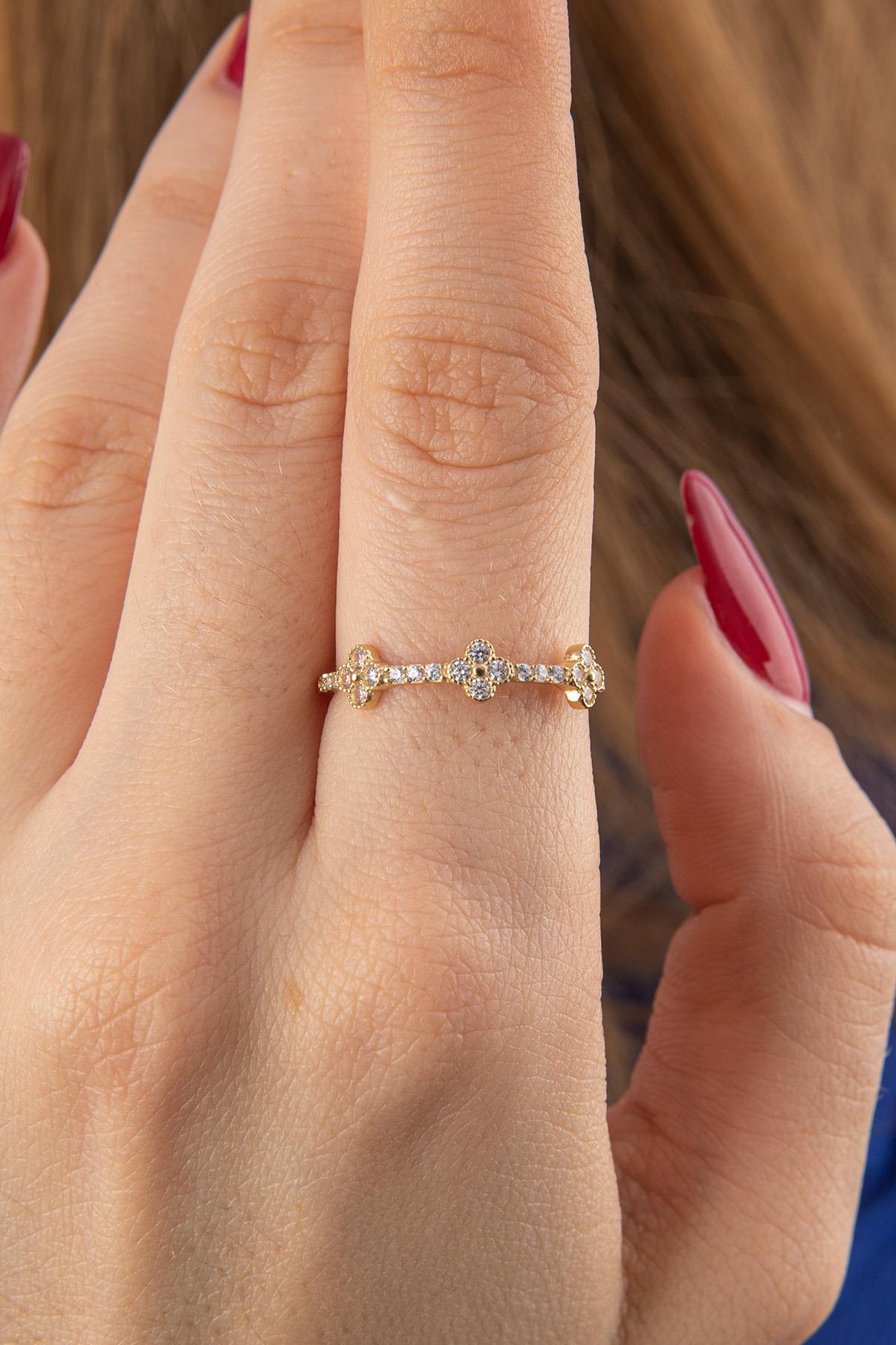 14K Gold Stone Daisy Ring