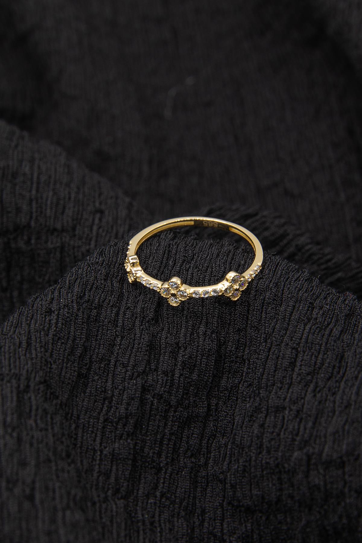 14K Gold Stone Daisy Ring